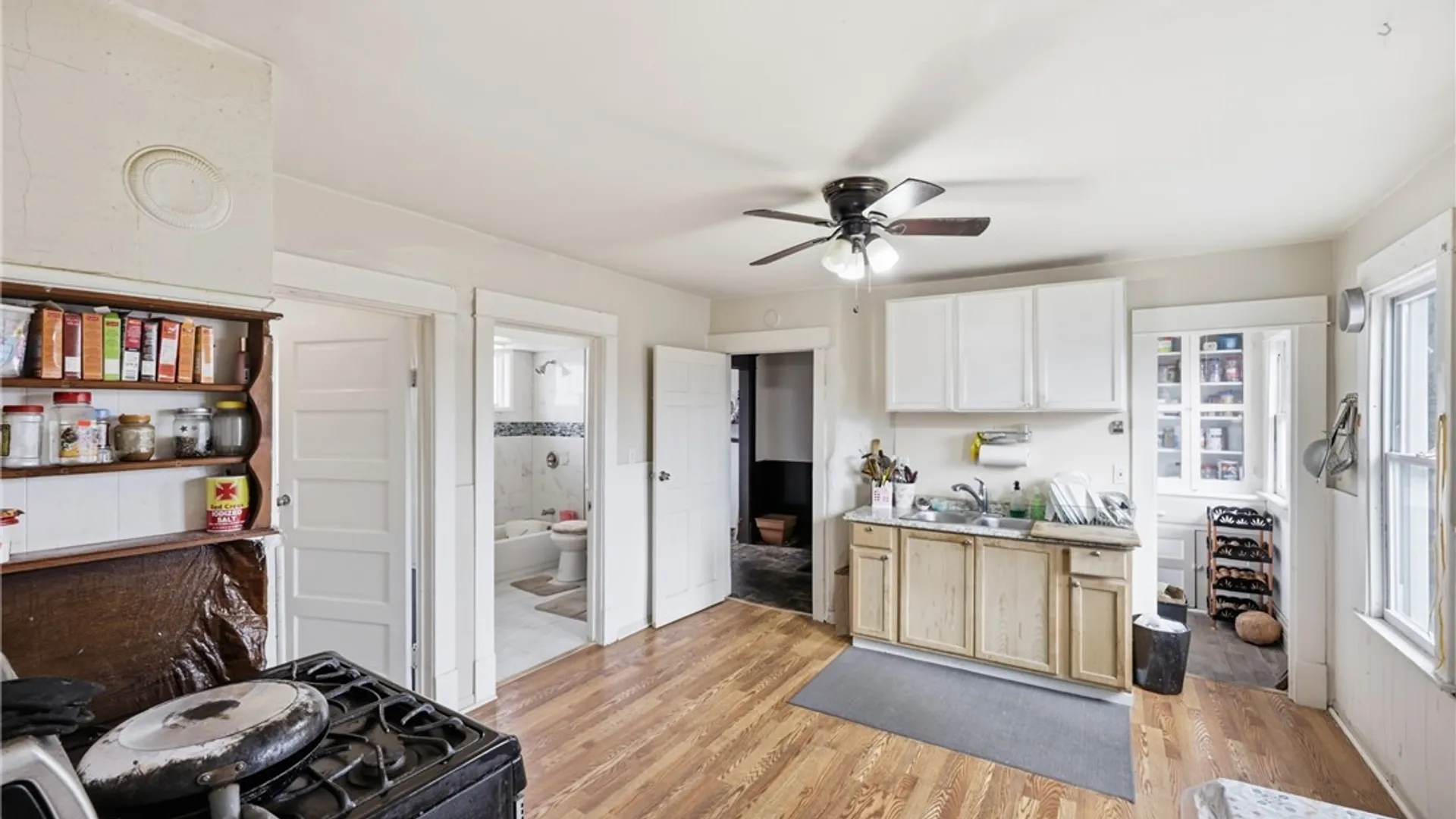 Property at 1574 Electric Avenue, Lackawanna, NY 14218 20