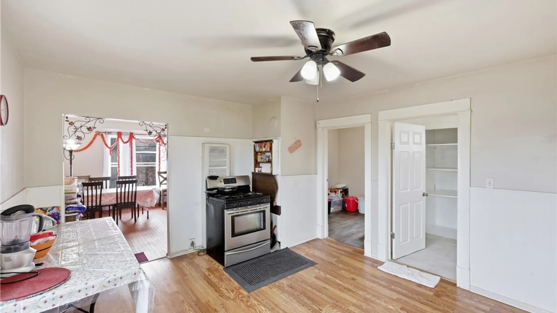 Property at 1574 Electric Avenue, Lackawanna, NY 14218 24