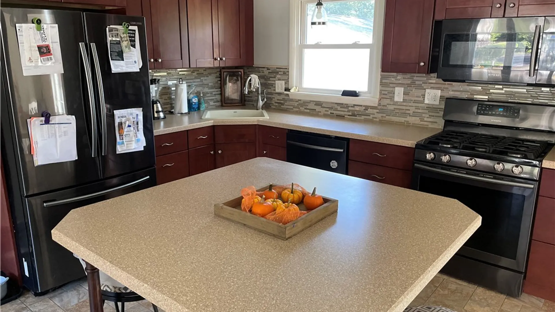 Property at 819 Sunset Drive, Elmira, NY 14905 10