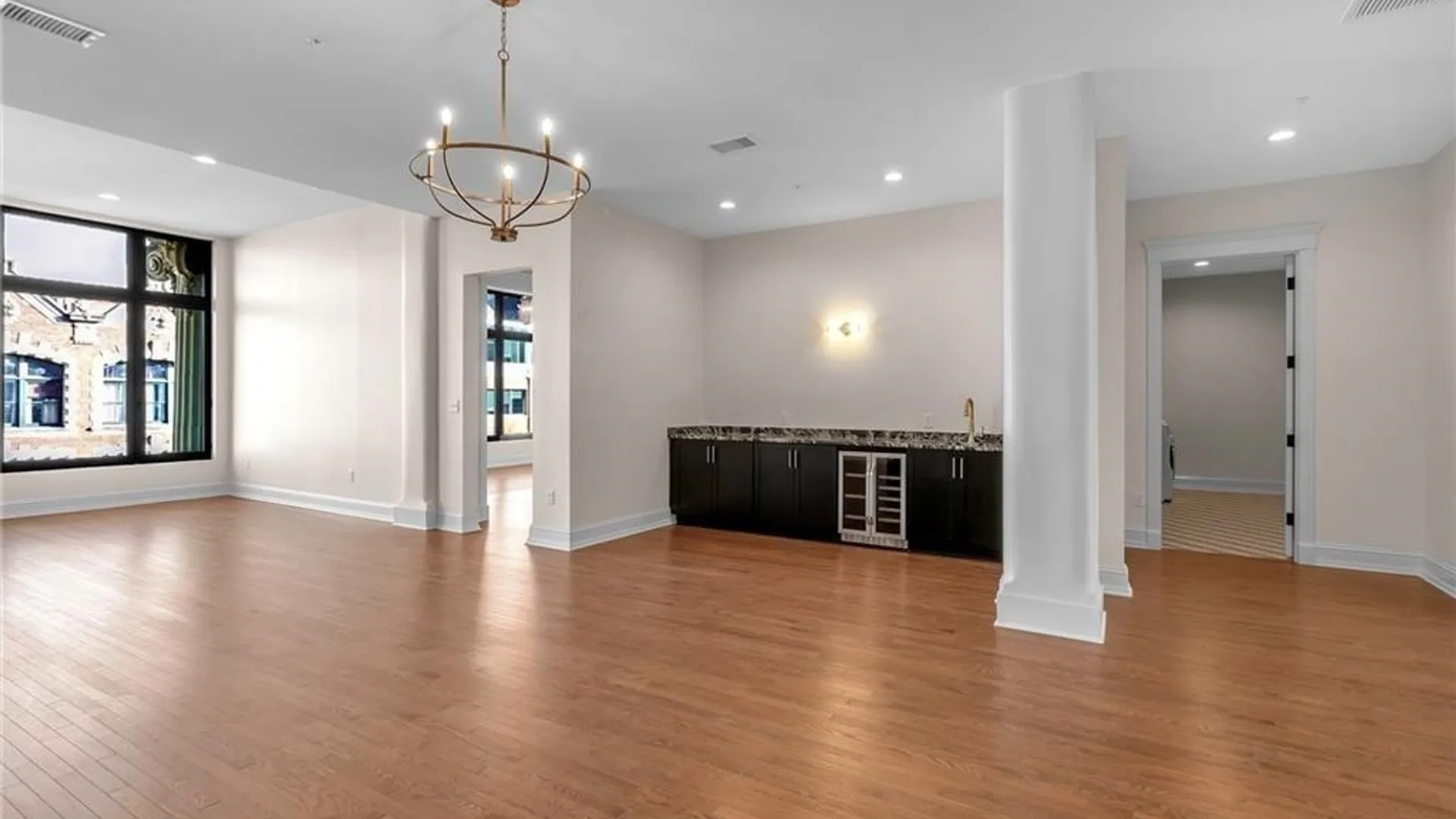 Property at 674 Main Street, Buffalo, NY 14202 17