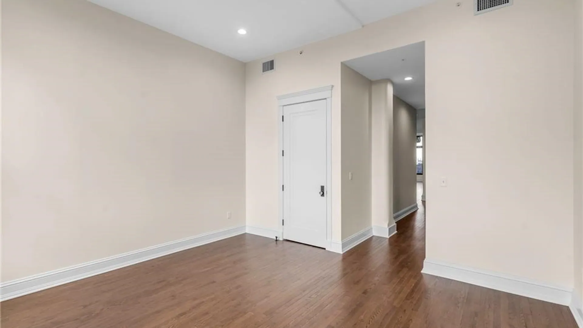 Property at 674 Main Street, Buffalo, NY 14202 33