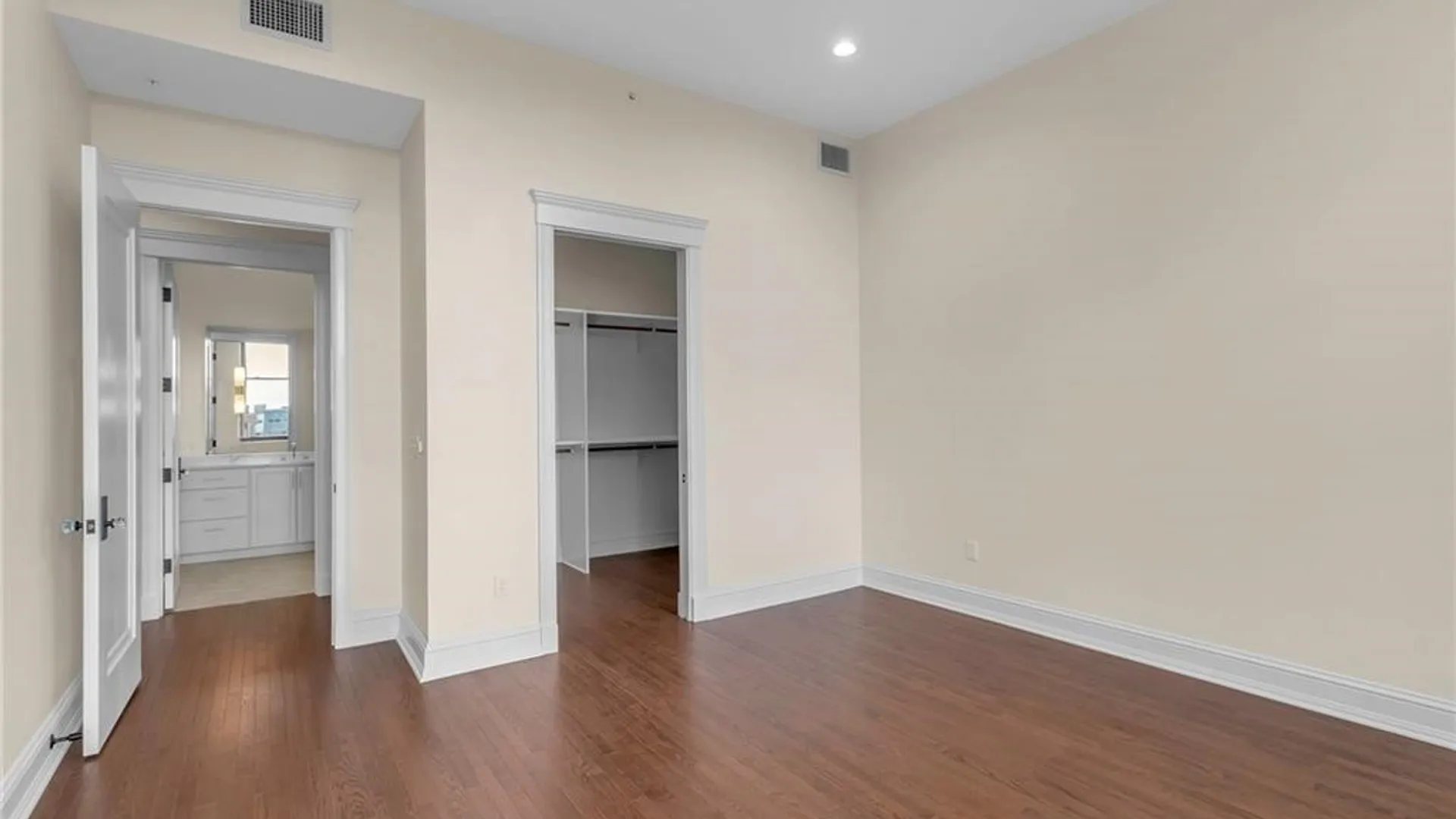 Property at 674 Main Street, Buffalo, NY 14202 37