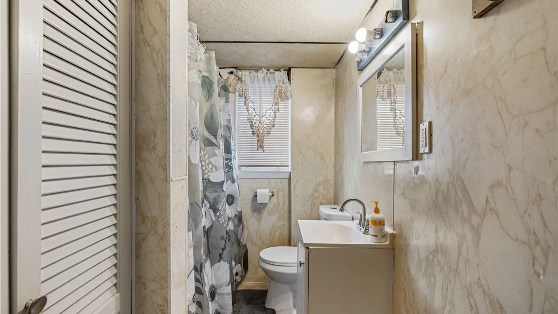 Property at 1716 Ashland Avenue, Niagara Falls, NY 14301 16