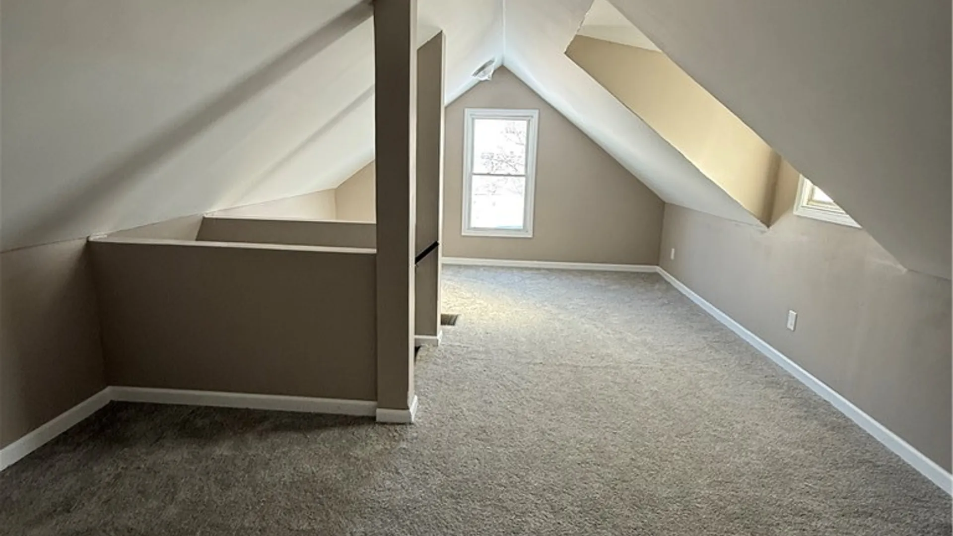 Property at 195 5th Street, Rochester, NY 14605 15