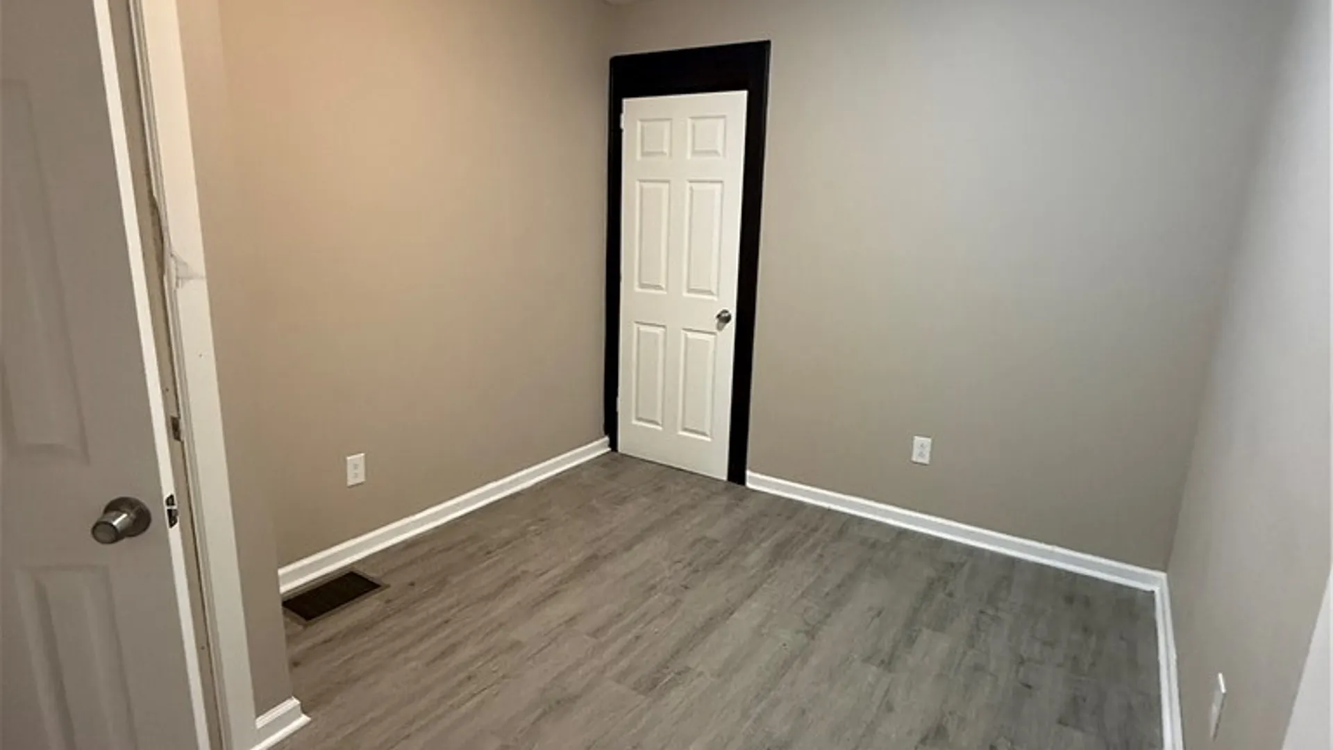 Property at 195 5th Street, Rochester, NY 14605 7