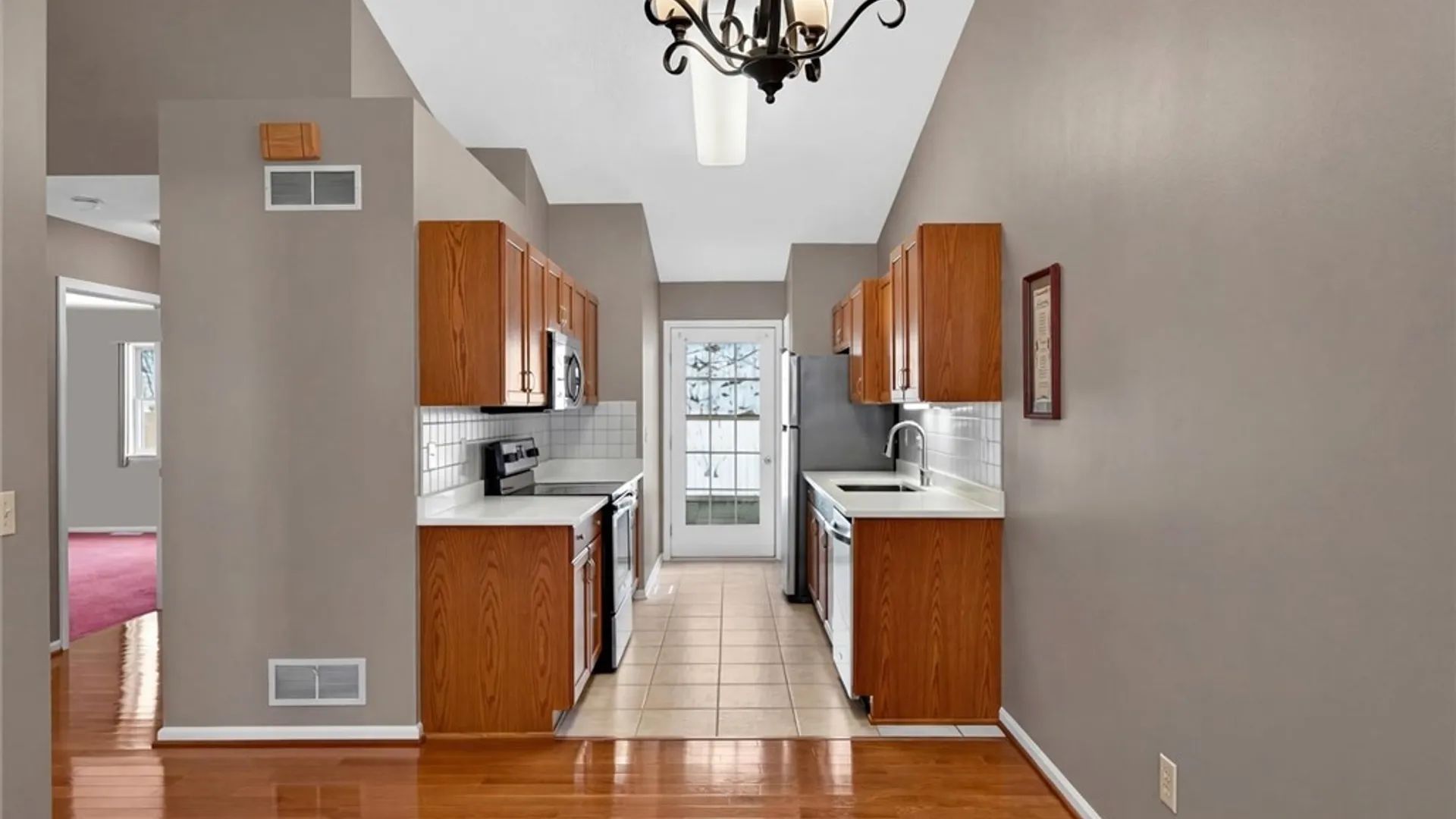 Property at 86 Amberwood Place, Greece, NY 14626 19