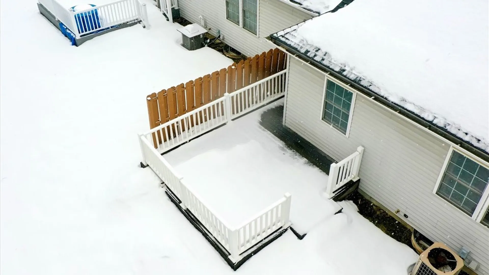 Property at 86 Amberwood Place, Greece, NY 14626 3