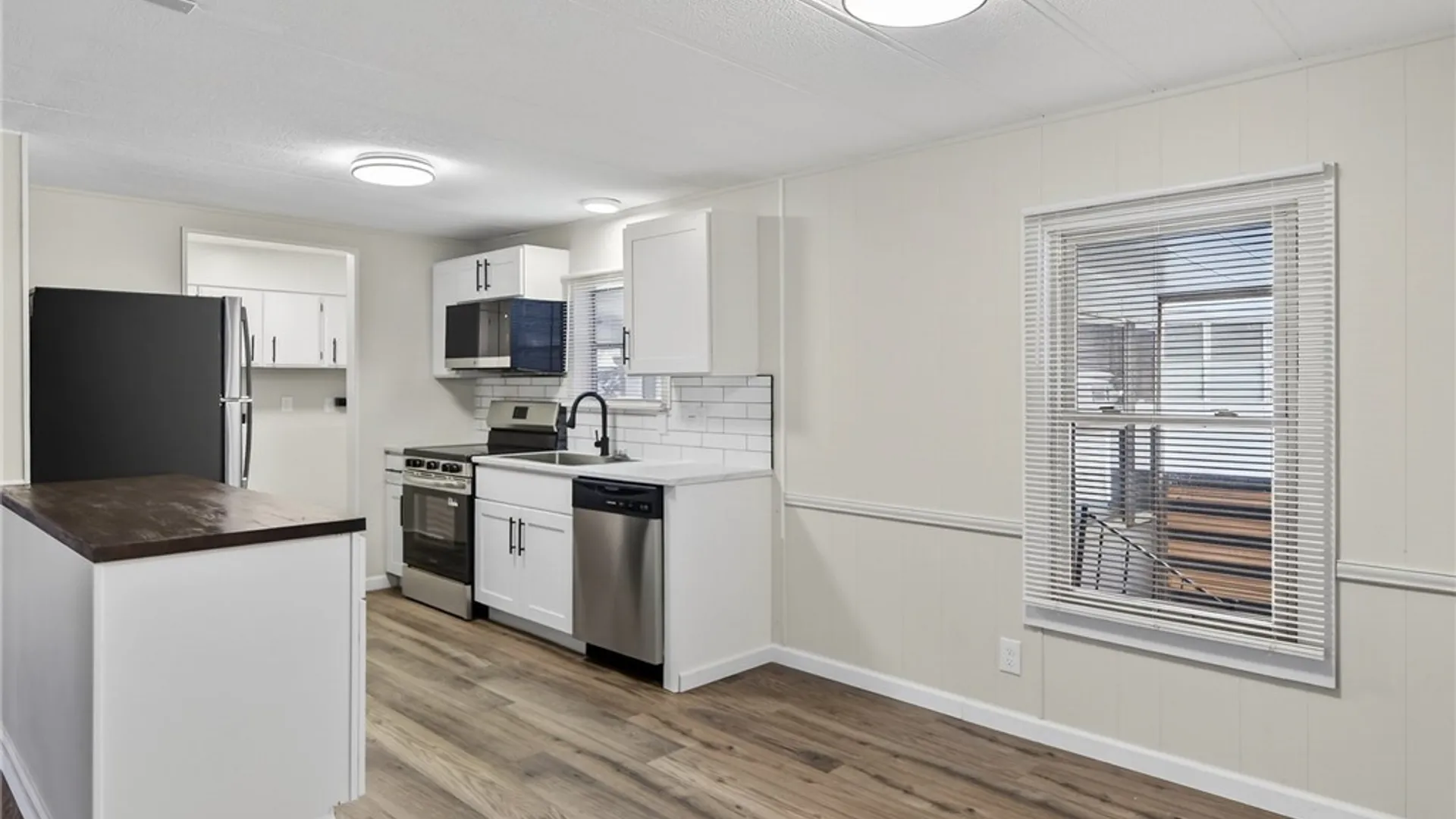 Property at 9 Oakside Drive, Penfield, NY 14625 14