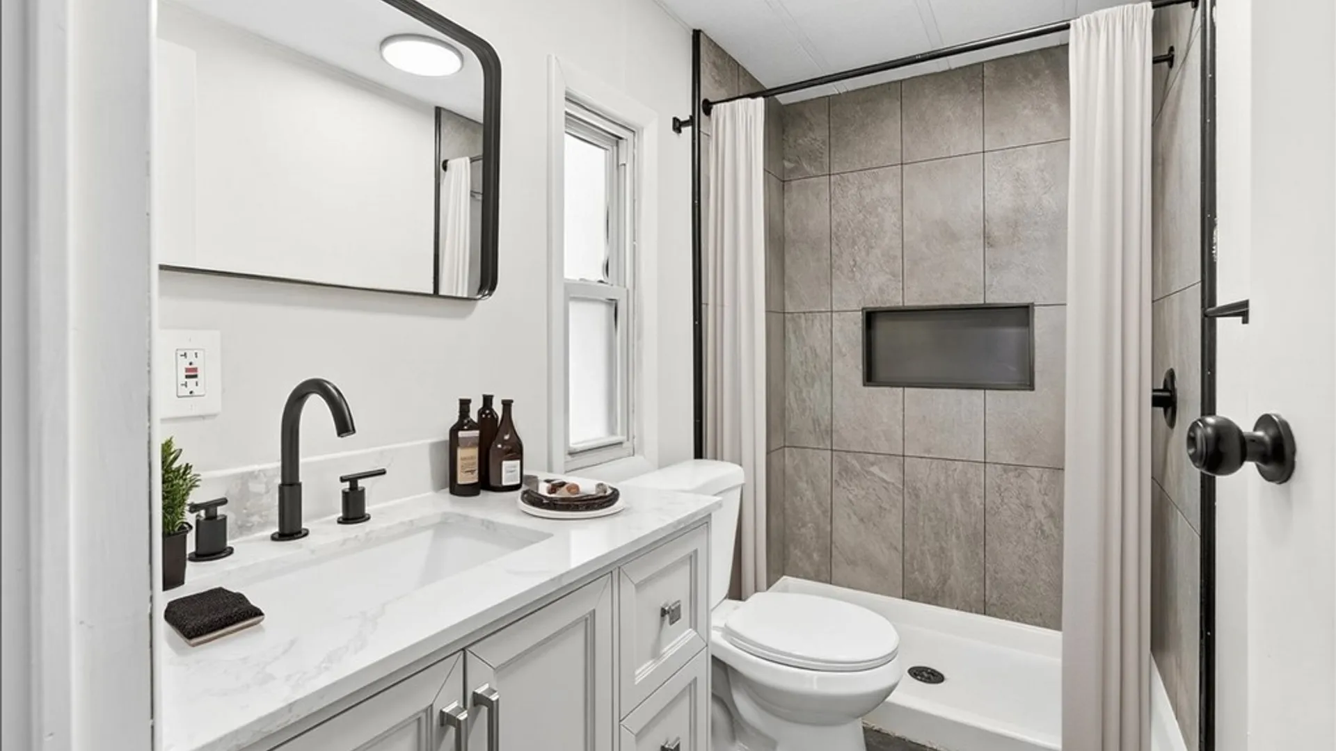 Property at 9 Oakside Drive, Penfield, NY 14625 20