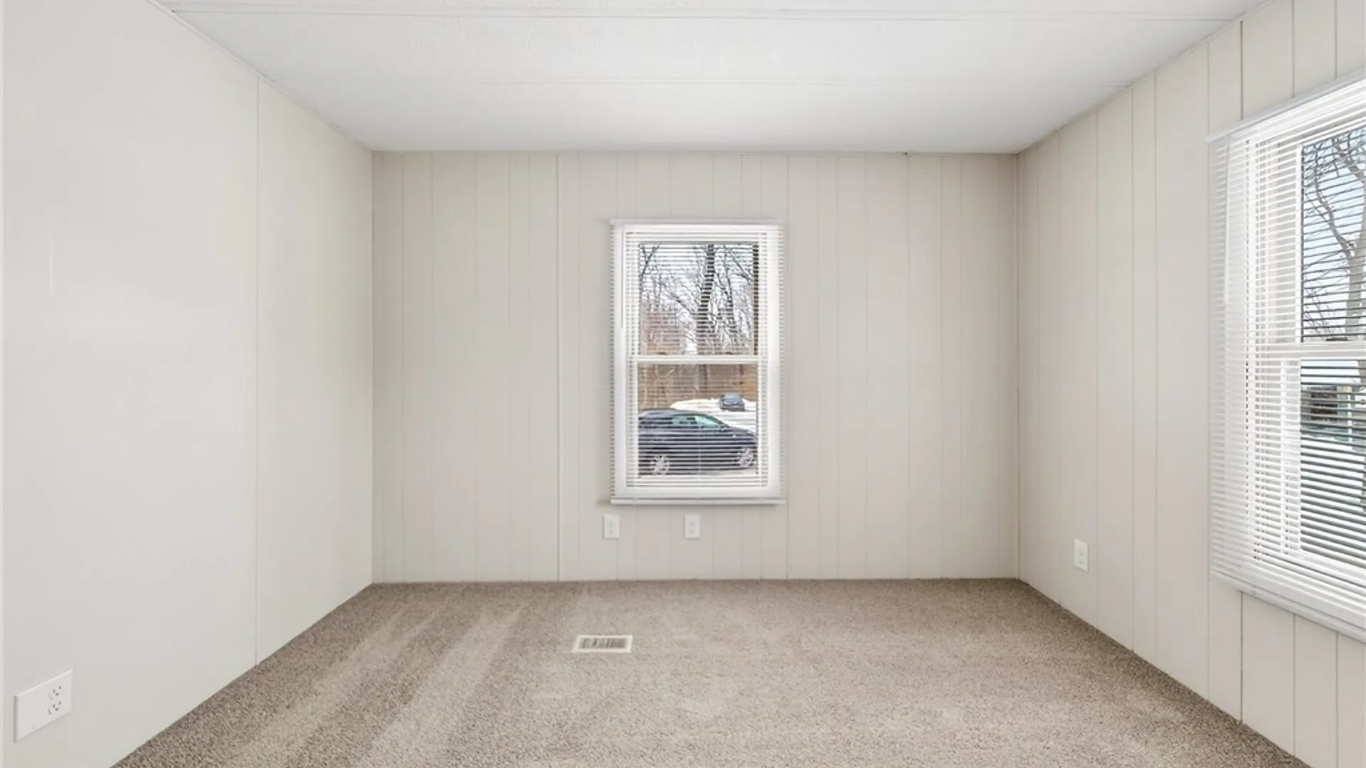 Property at 9 Oakside Drive, Penfield, NY 14625 35