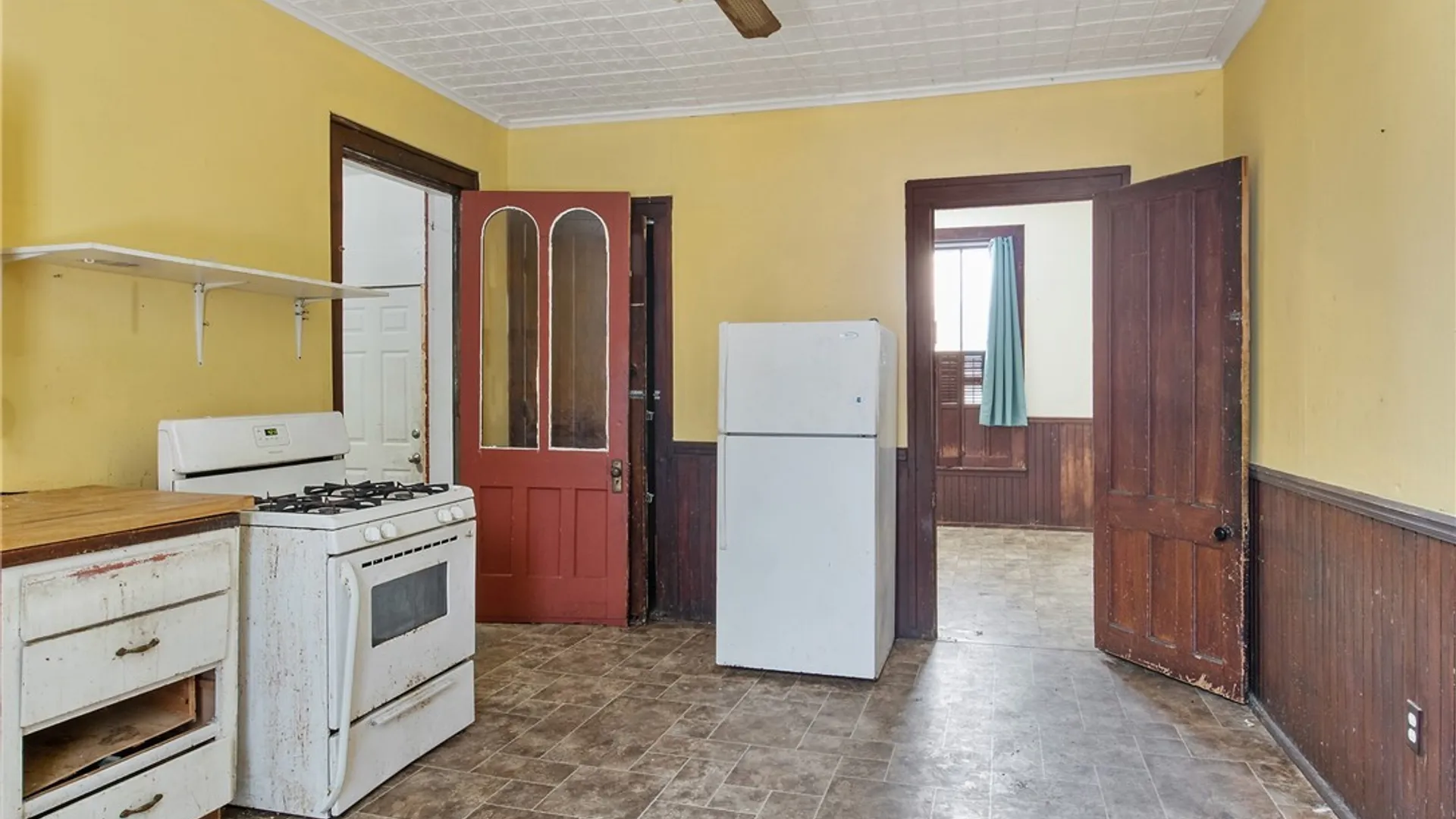 Property at 76 Genesee Street, Auburn, NY 13021 23