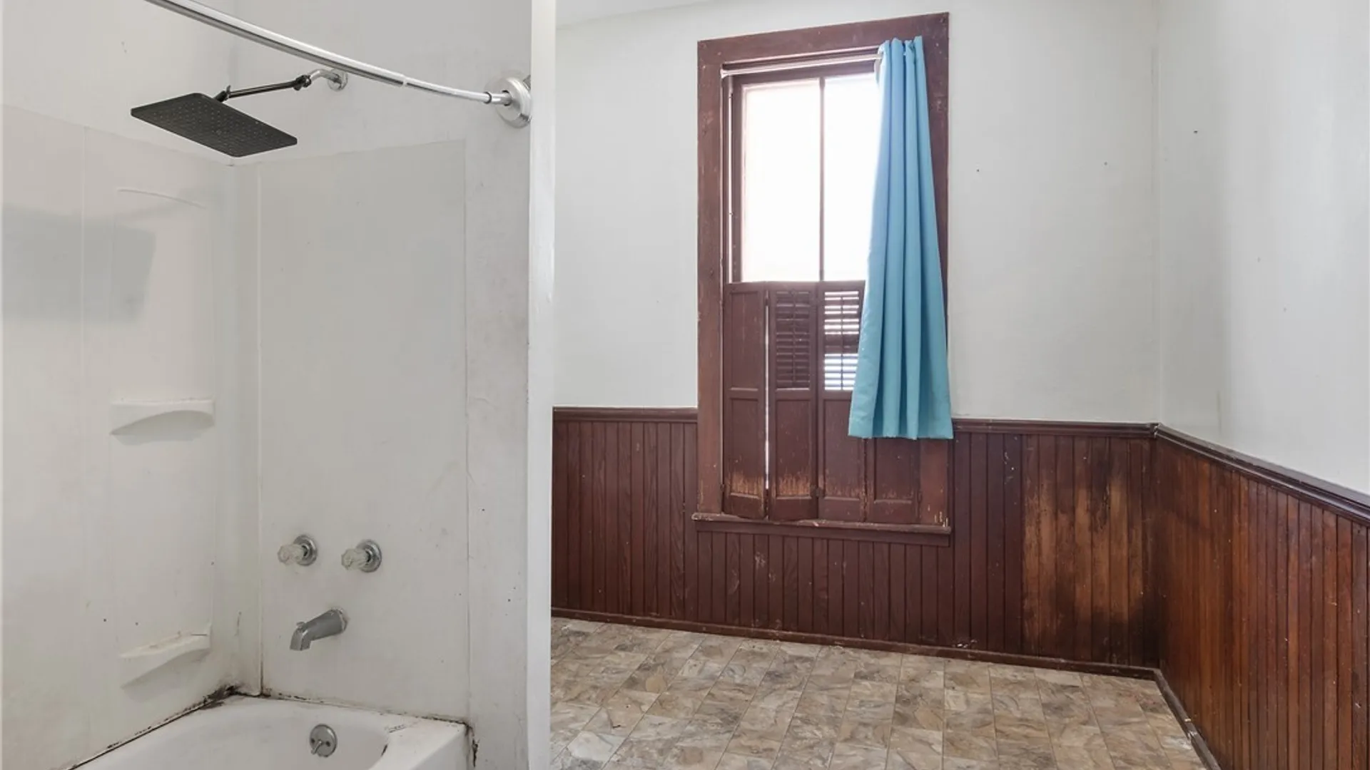 Property at 76 Genesee Street, Auburn, NY 13021 24