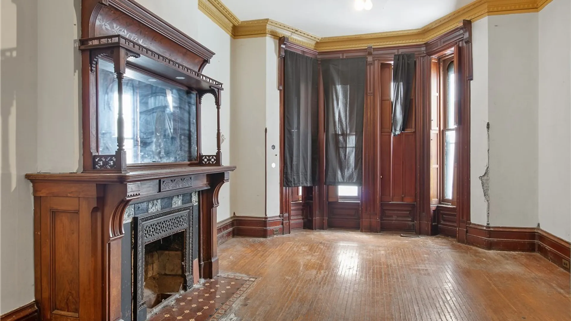 Property at 76 Genesee Street, Auburn, NY 13021 30