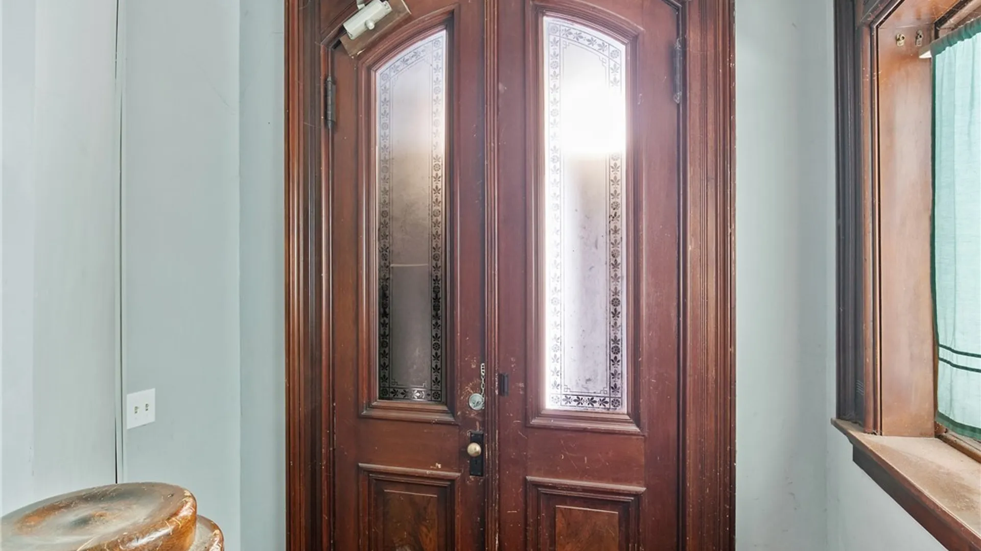 Property at 76 Genesee Street, Auburn, NY 13021 4