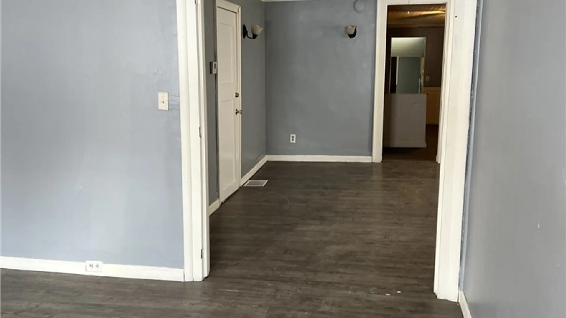 Property at 906 Park Street, Syracuse, NY 13208 9