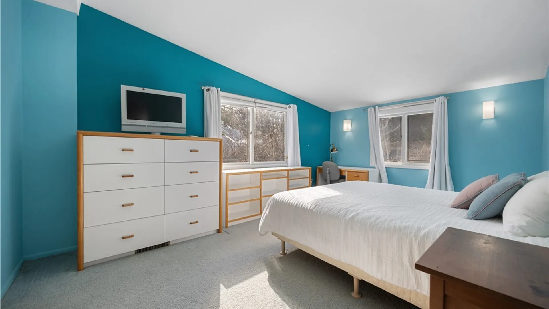 Property at 806 Manlius Street, Manlius, NY 13066 28