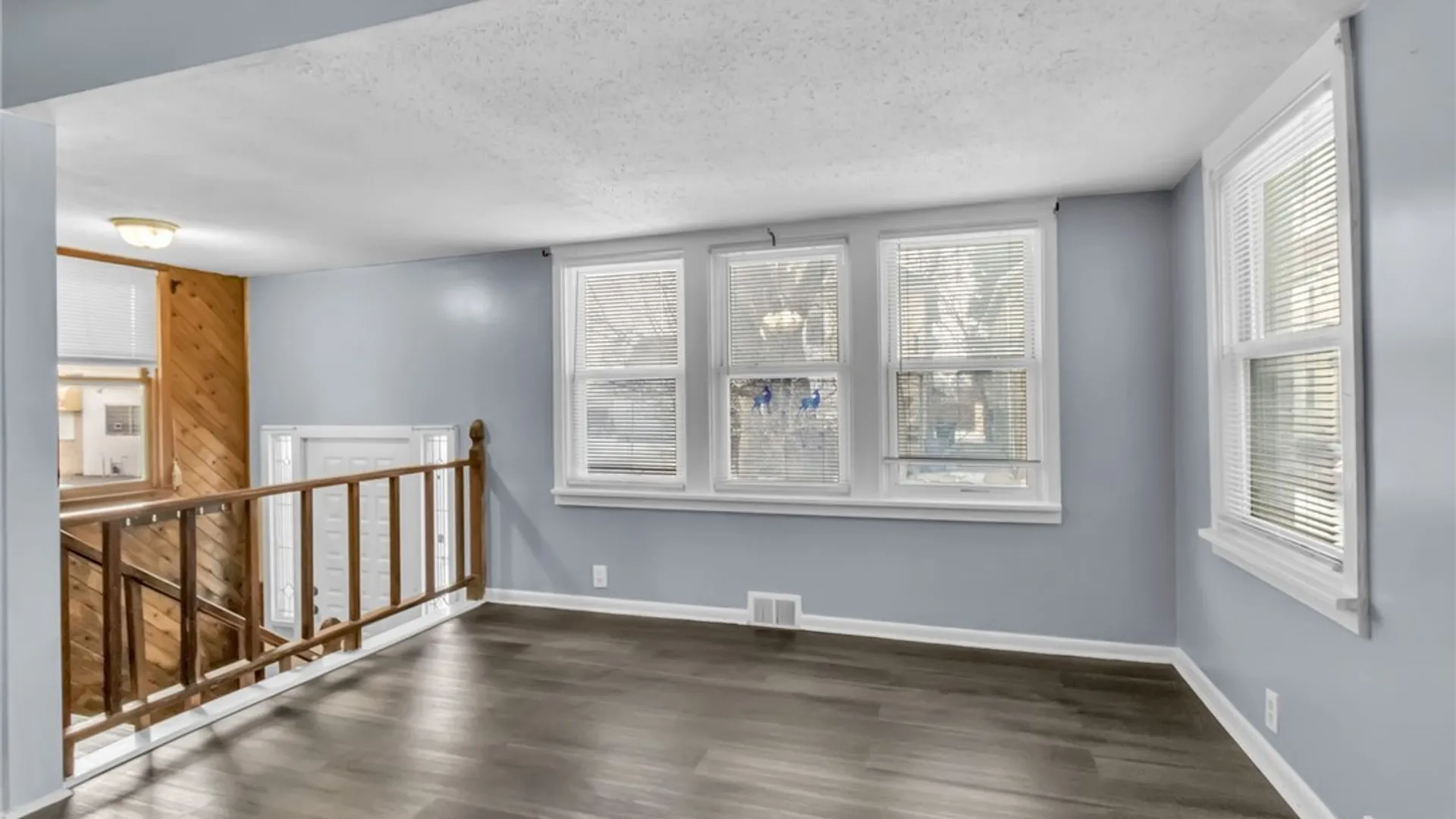 Property at 15 Blum Avenue, Buffalo, NY 14216 5
