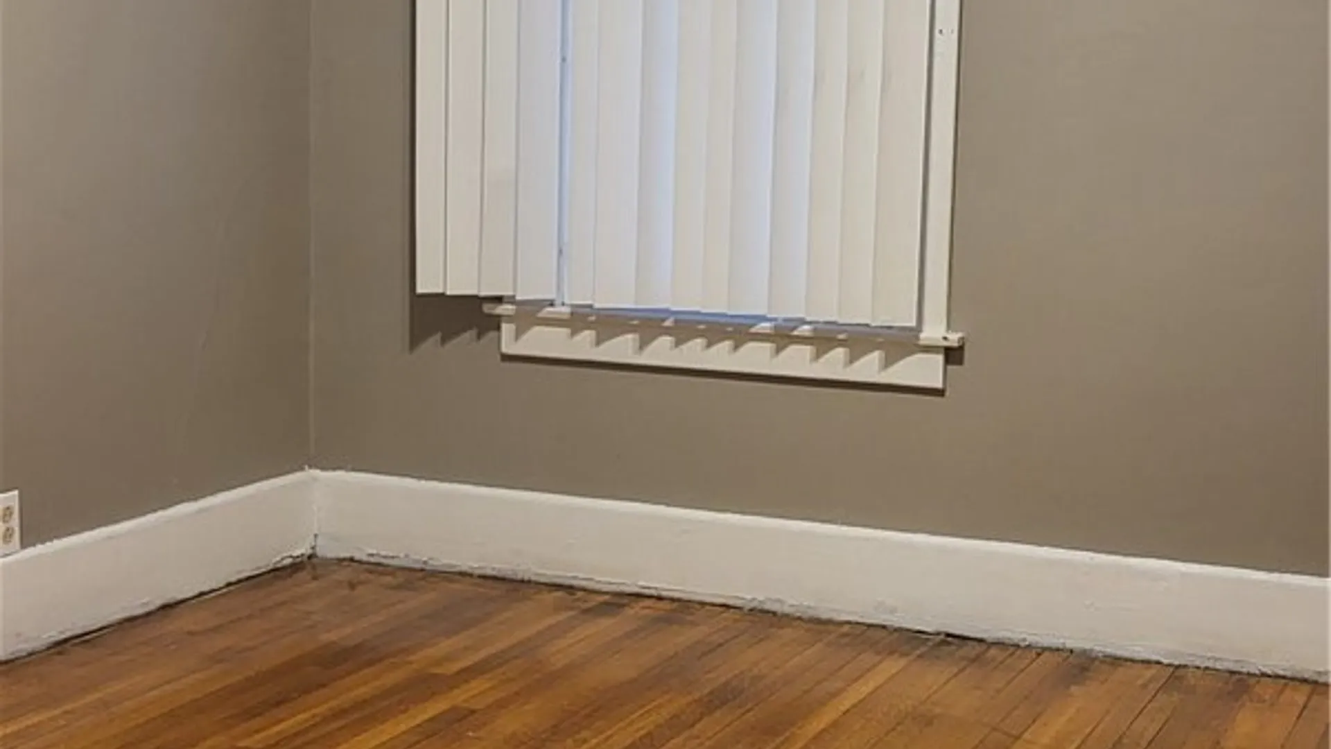 Property at 240 78th Street, Niagara Falls, NY 14304 20