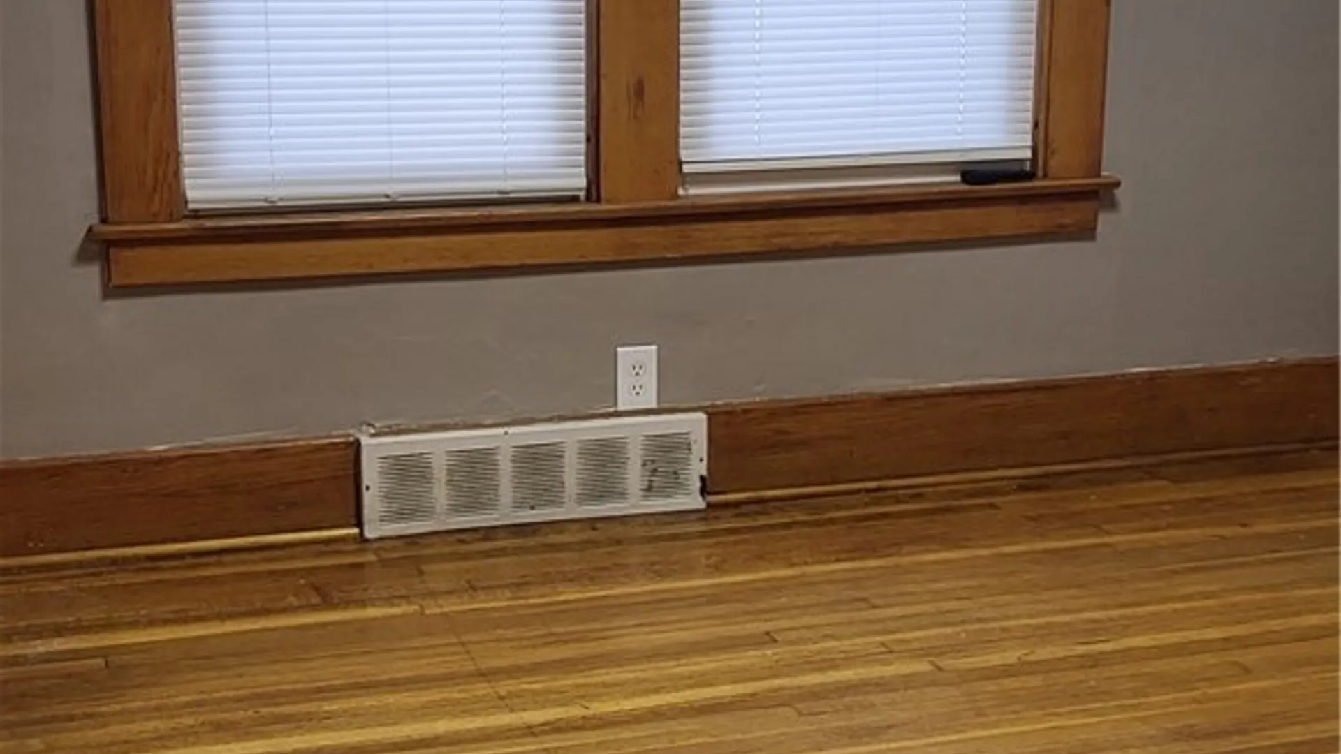 Property at 240 78th Street, Niagara Falls, NY 14304 8