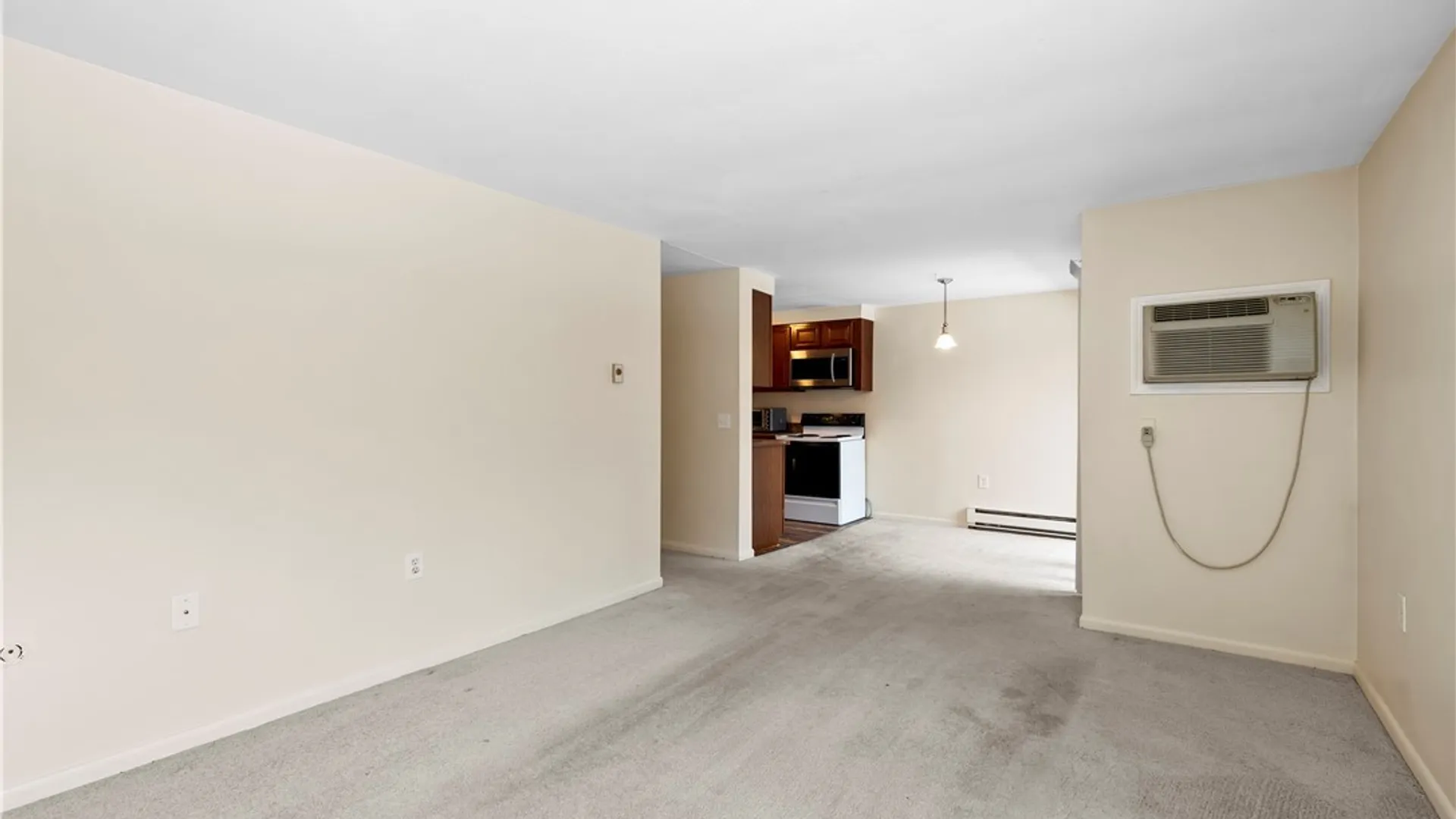 Property at 240 Watertree Drive, DeWitt, NY 13057 18