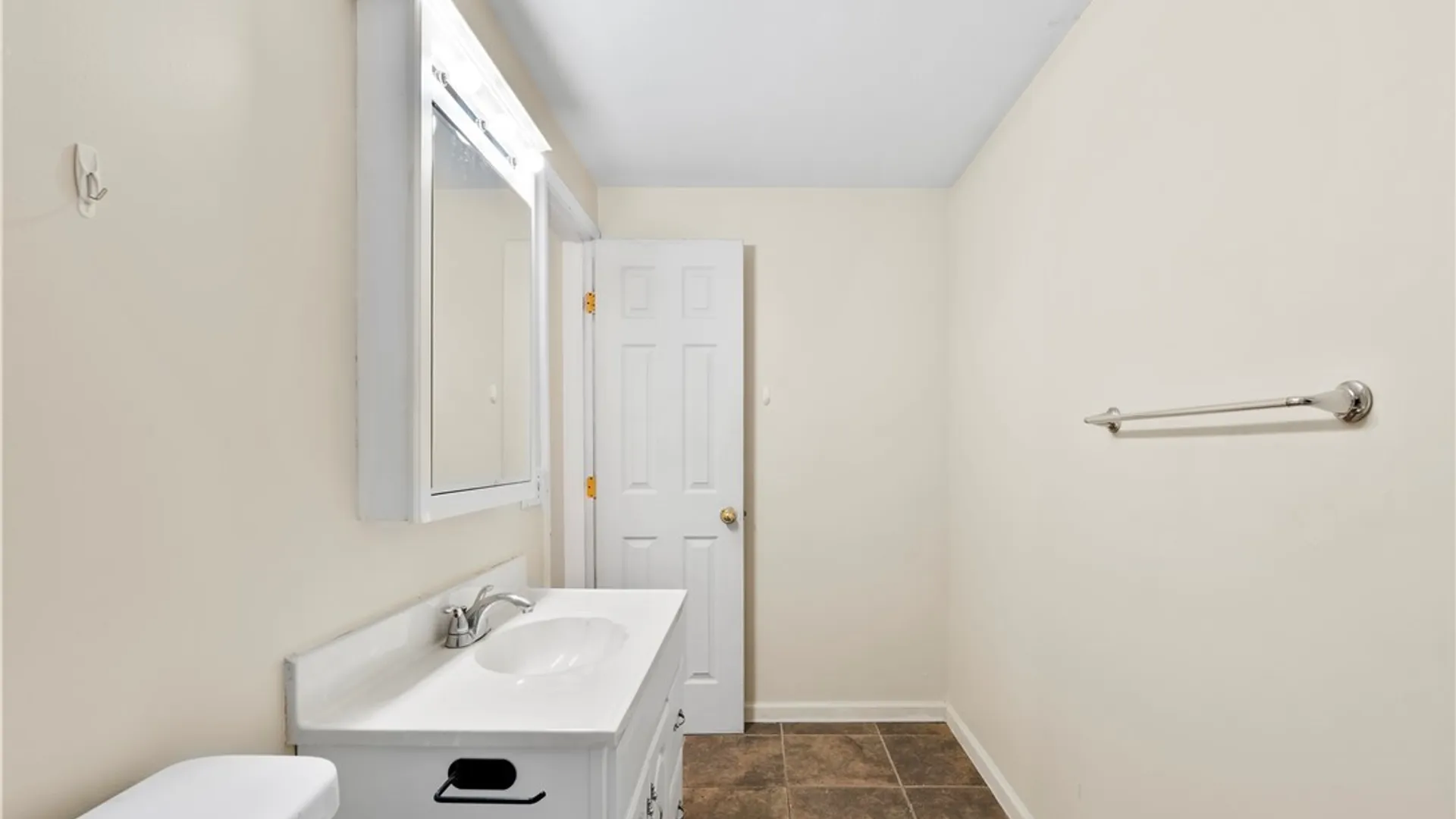 Property at 240 Watertree Drive, DeWitt, NY 13057 26
