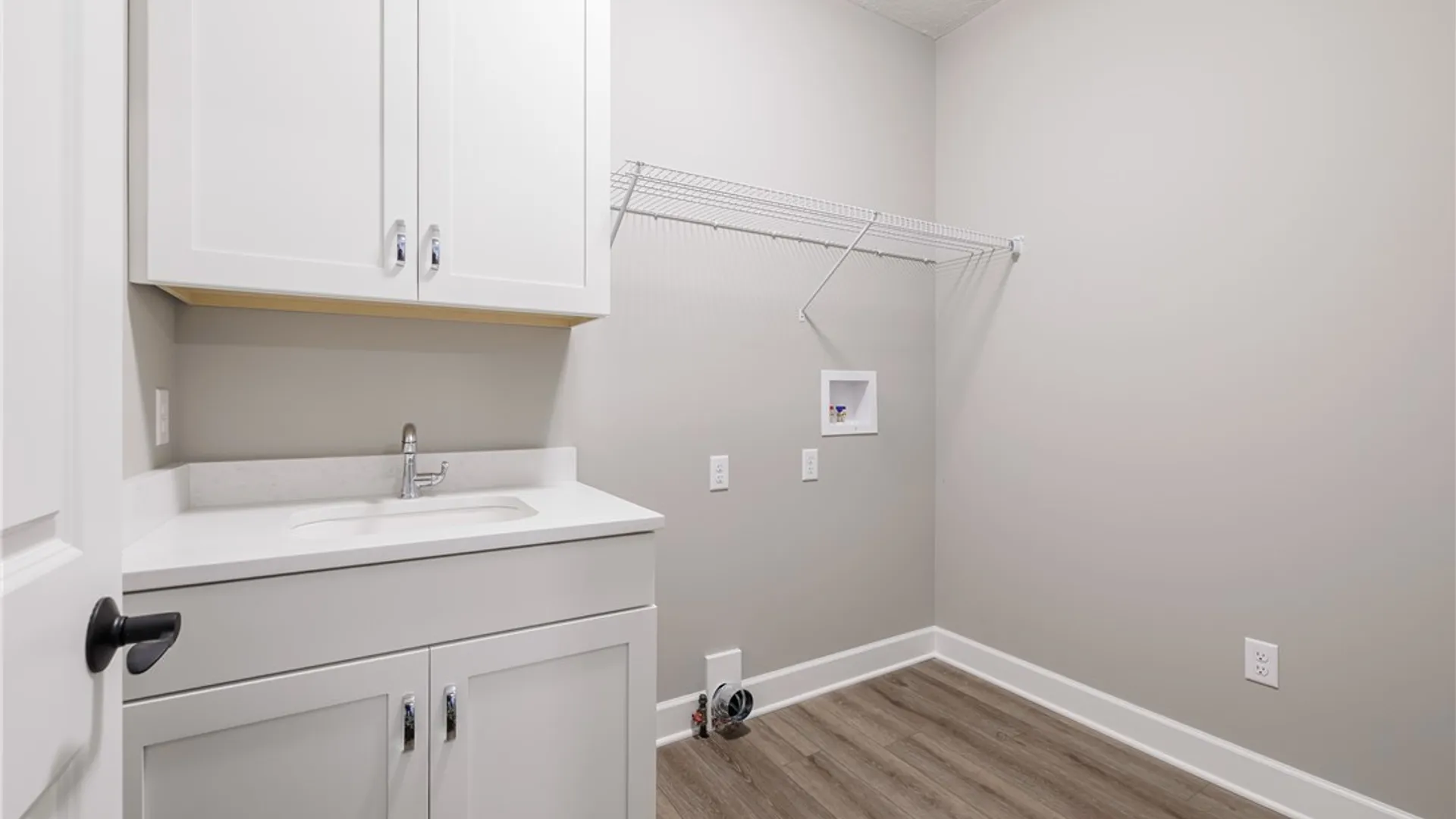 Property at 4 Eagle Hollow, Perinton, NY 14526 17