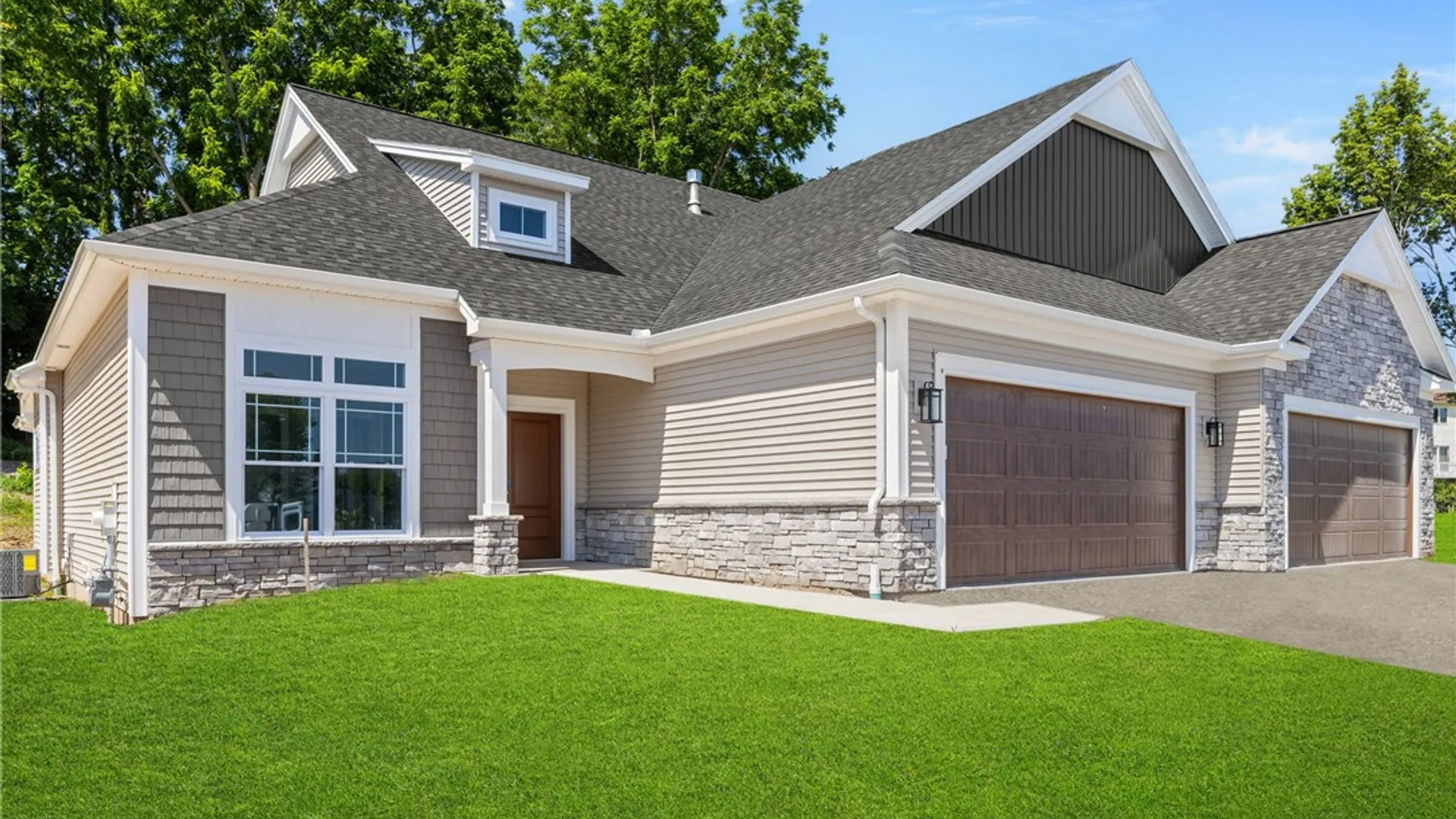 Property at 25 Eagle Hollow, Perinton, NY 14526 2