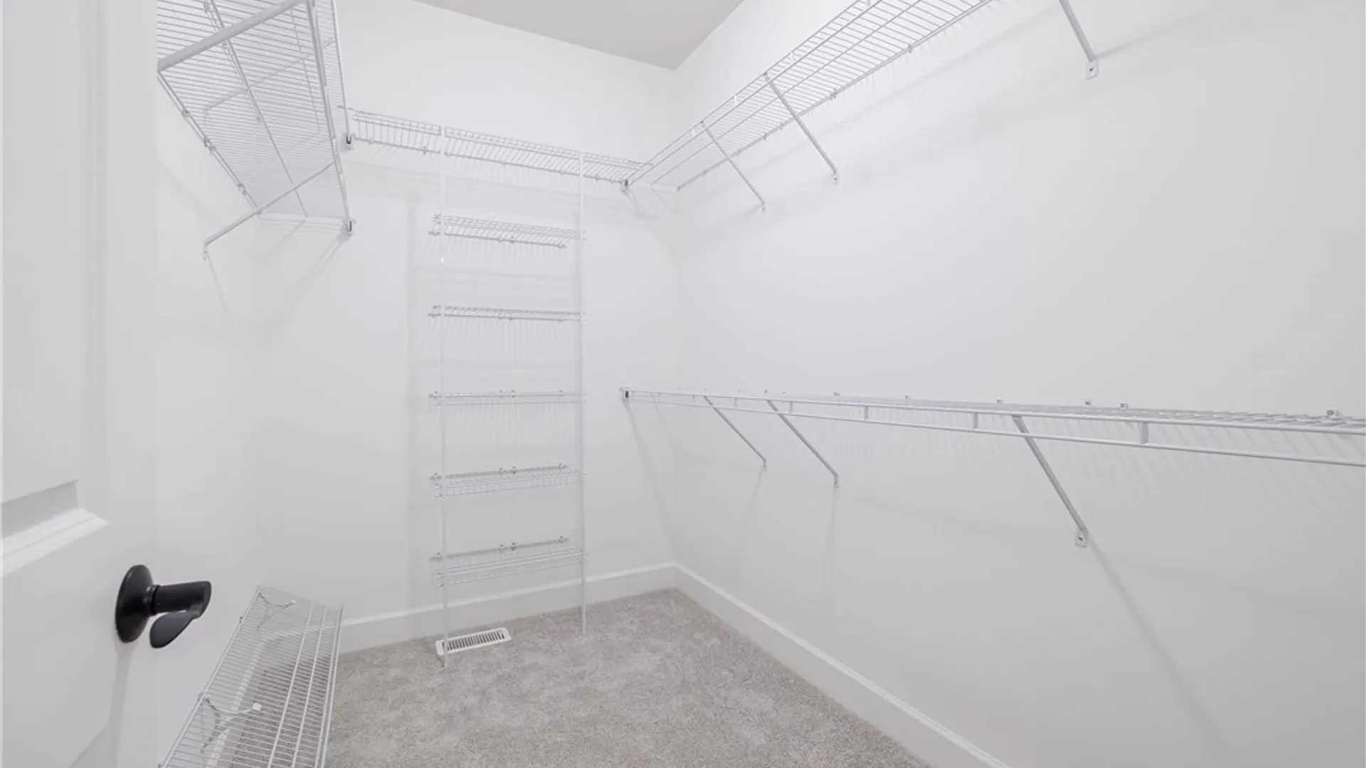 Property at 25 Eagle Hollow, Perinton, NY 14526 26