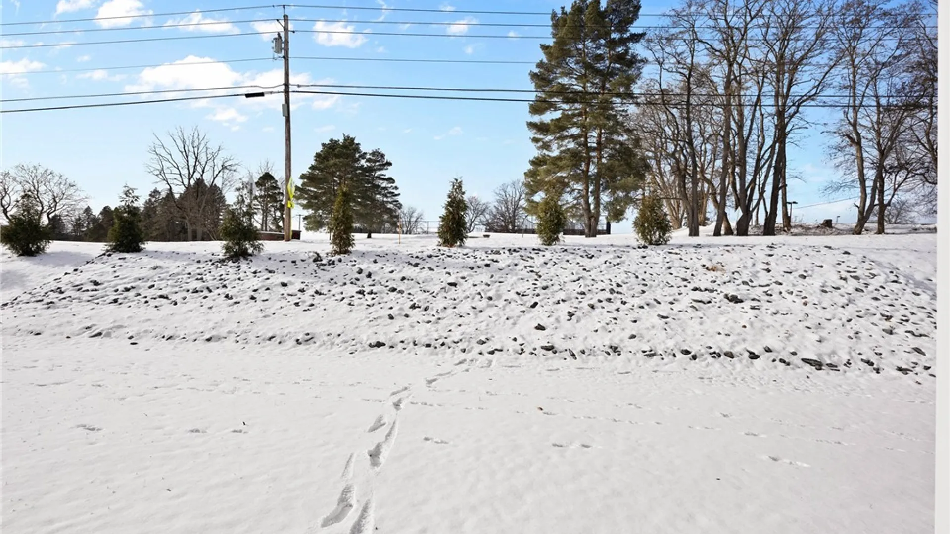 Property at 23 Eagle Hollow, Perinton, NY 14526 35