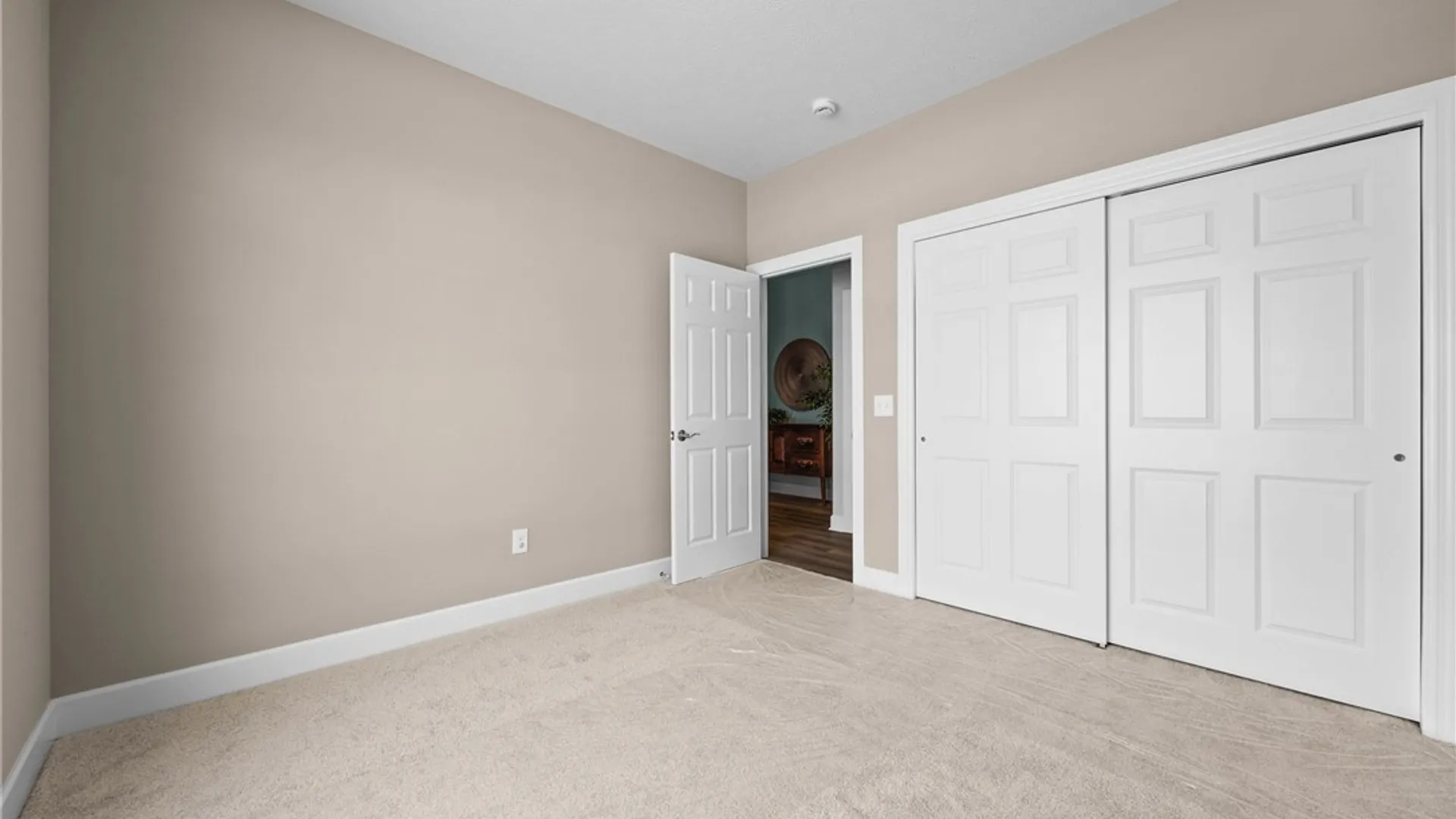 Property at 17 Eagle Hollow, Perinton, NY 14526 25