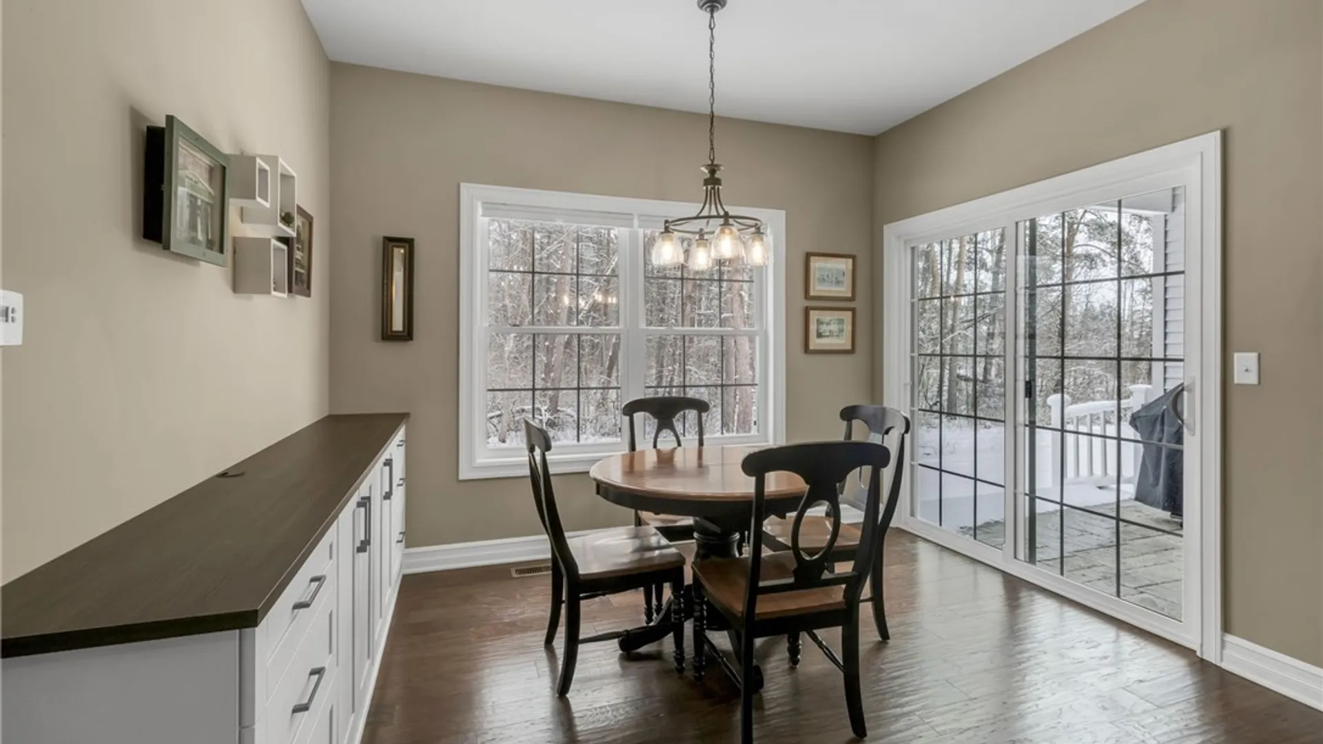 Property at 9423 Heritage Path, Clarence, NY 14032 15
