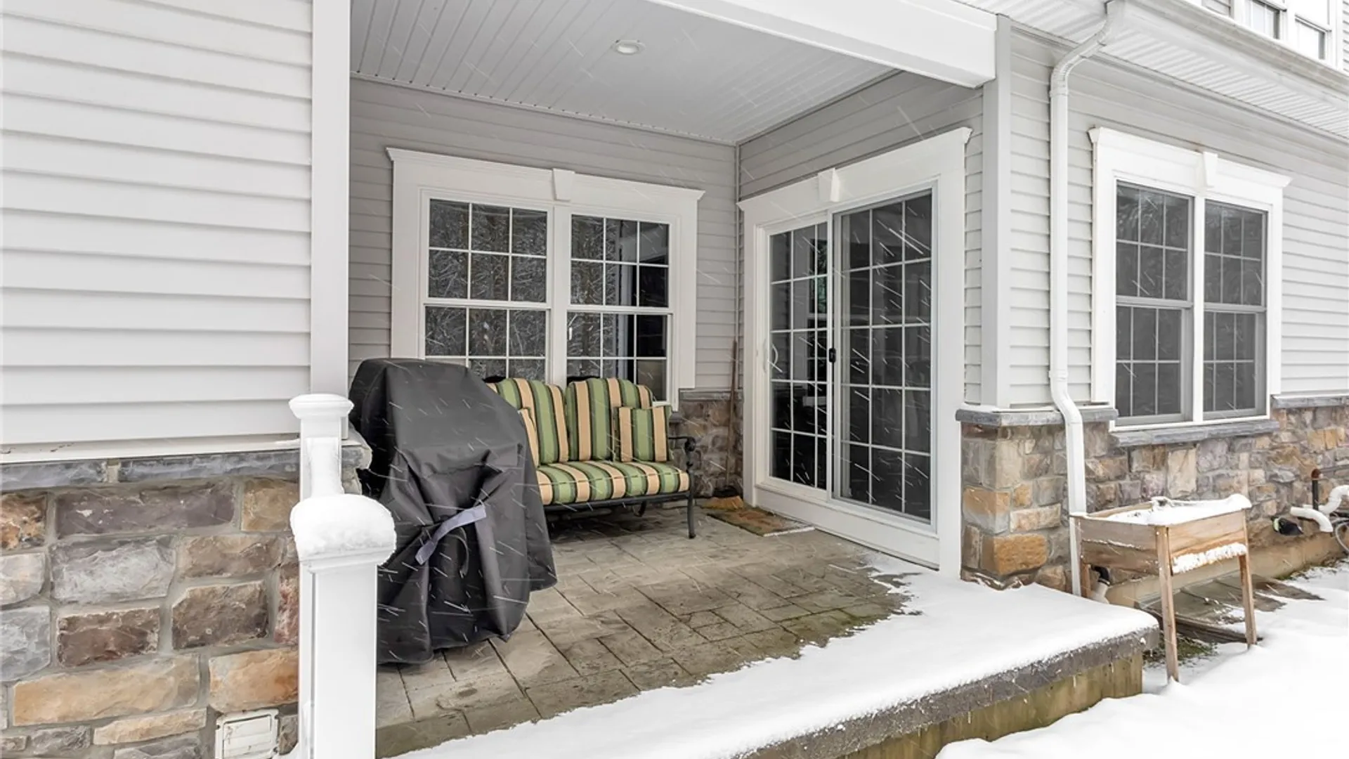 Property at 9423 Heritage Path, Clarence, NY 14032 29