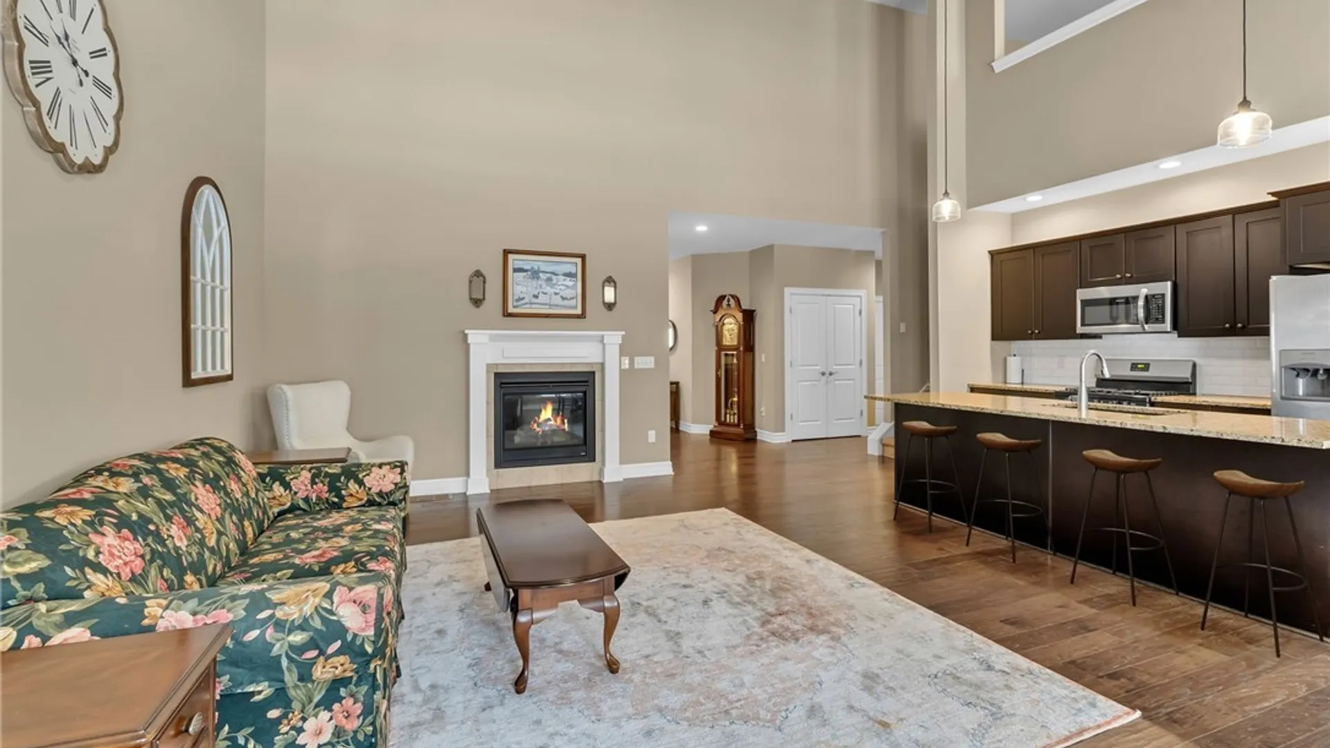 Property at 9423 Heritage Path, Clarence, NY 14032 8