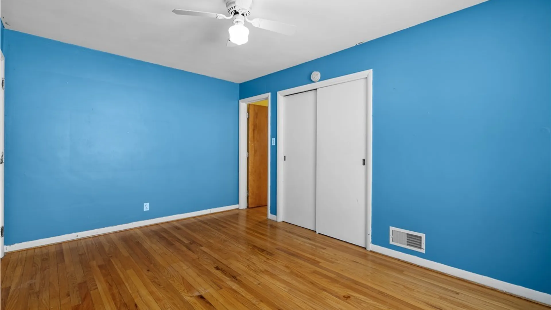 Property at 38 Forest Road, New Hartford, NY 13501 21