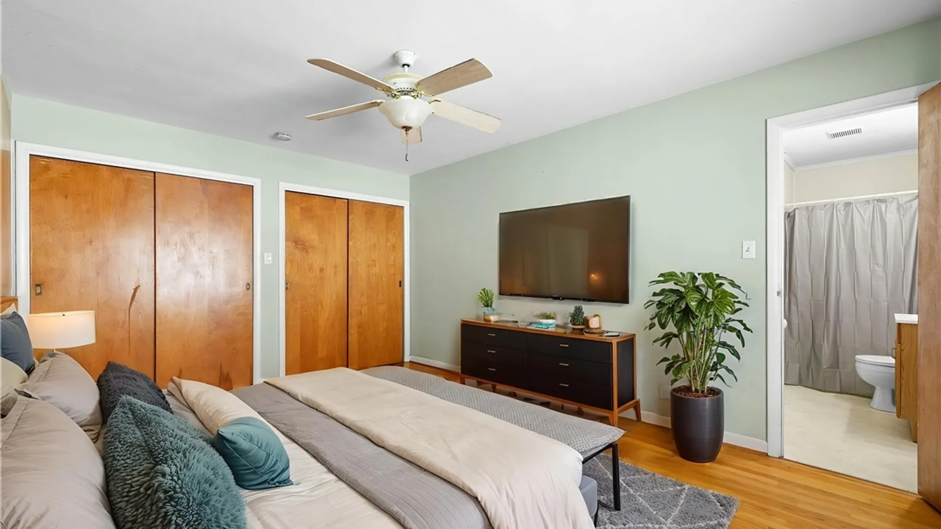 Property at 38 Forest Road, New Hartford, NY 13501 24