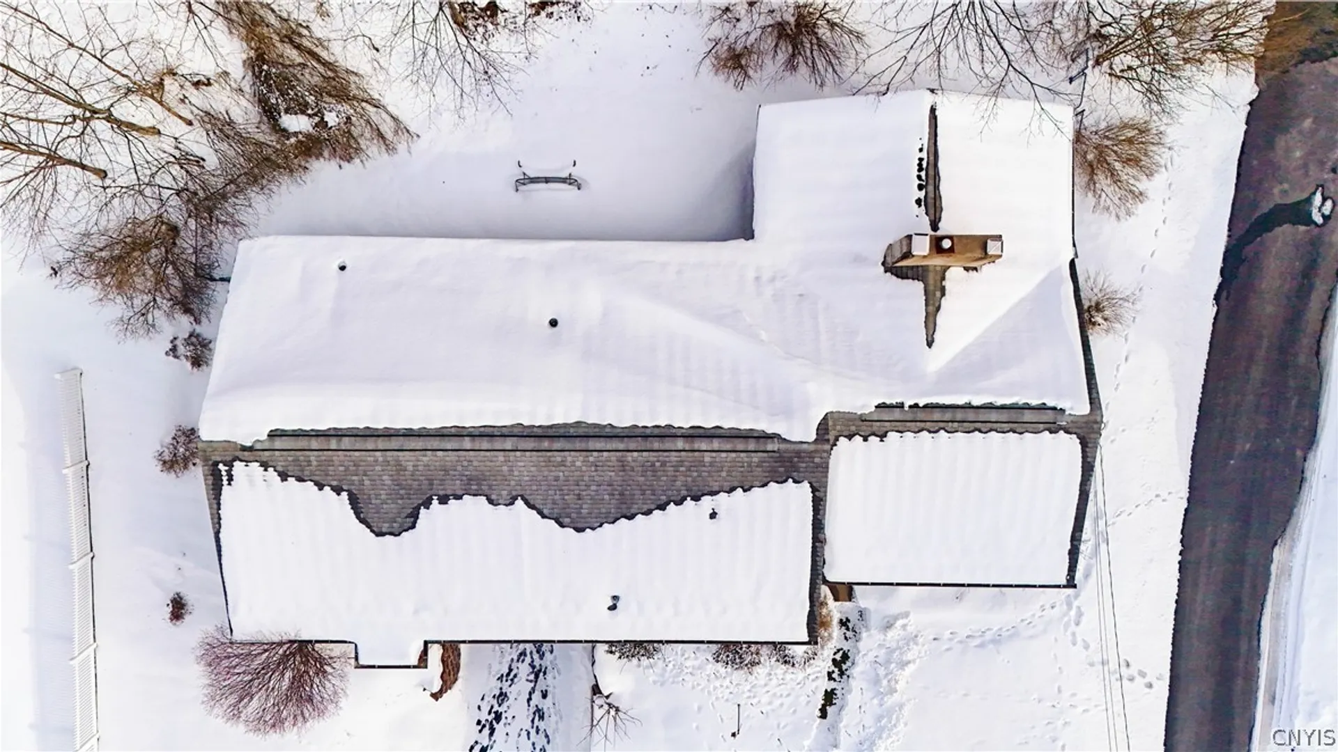 Property at 38 Forest Road, New Hartford, NY 13501 40