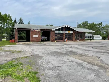 Property at 3020 Southwestern Boulevard, Orchard Park, NY 14127