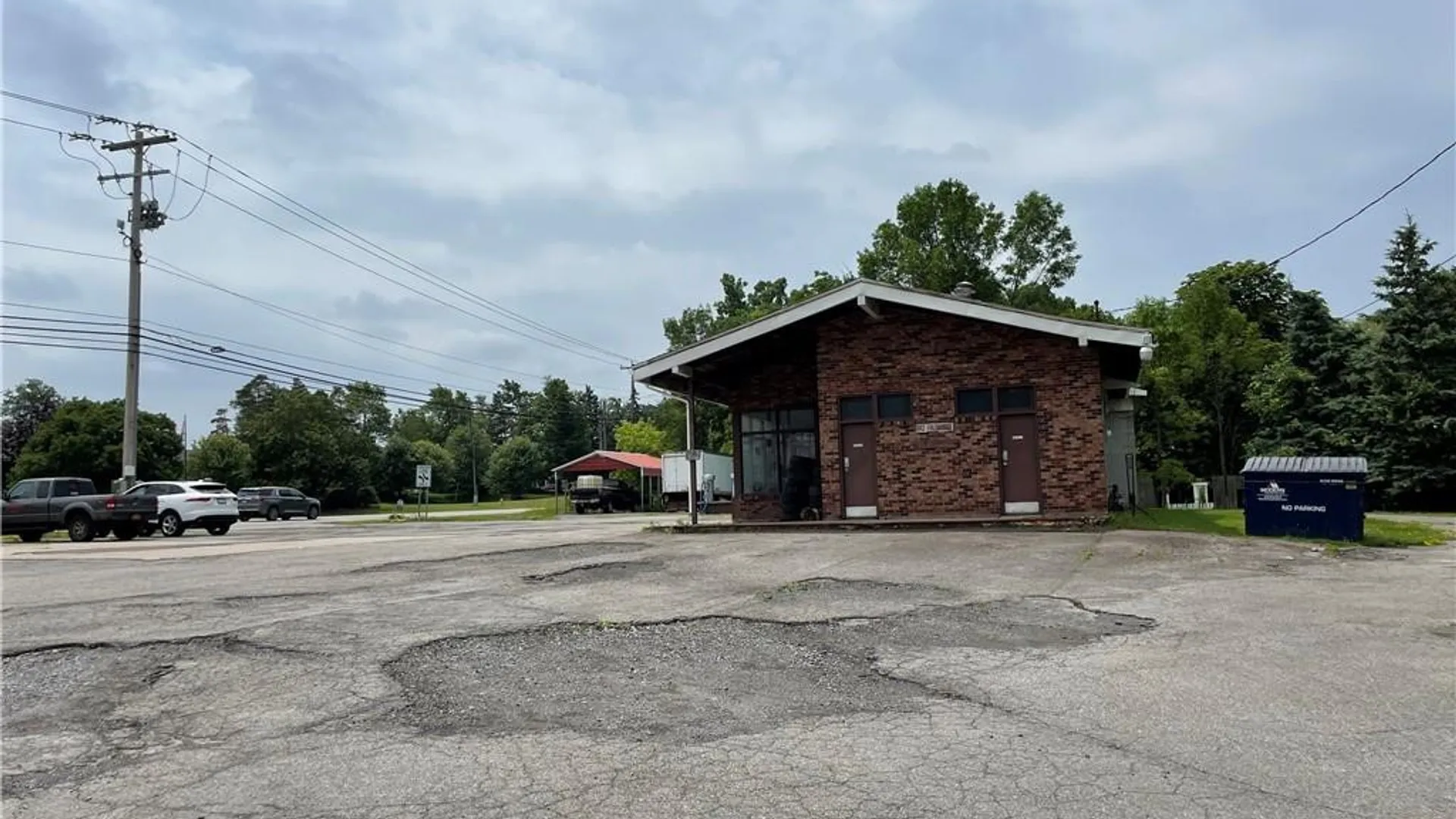 Property at 3020 Southwestern Boulevard, Orchard Park, NY 14127 3