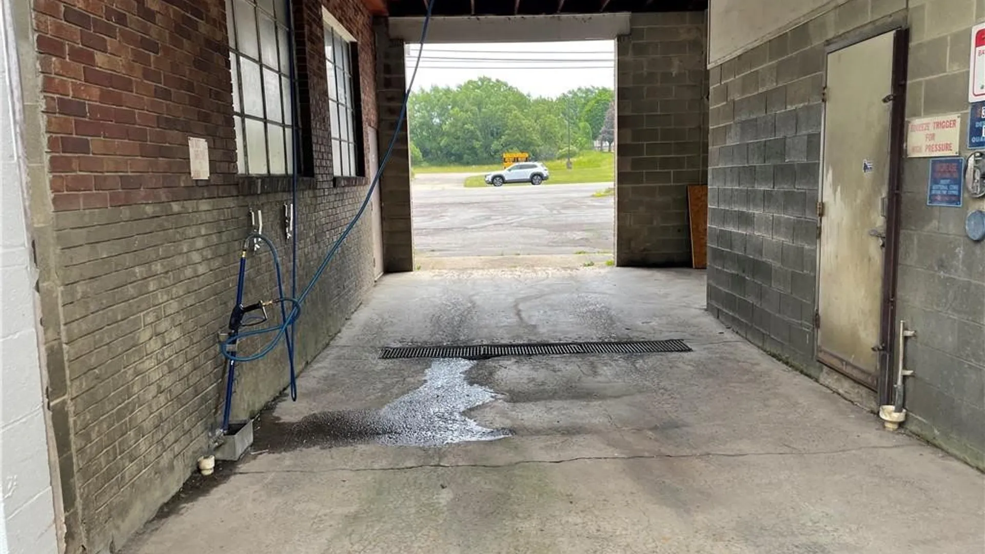 Property at 3020 Southwestern Boulevard, Orchard Park, NY 14127 5