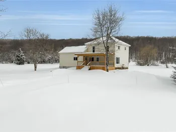 4282 Gun Barrel Road, Yorkshire, NY 14042