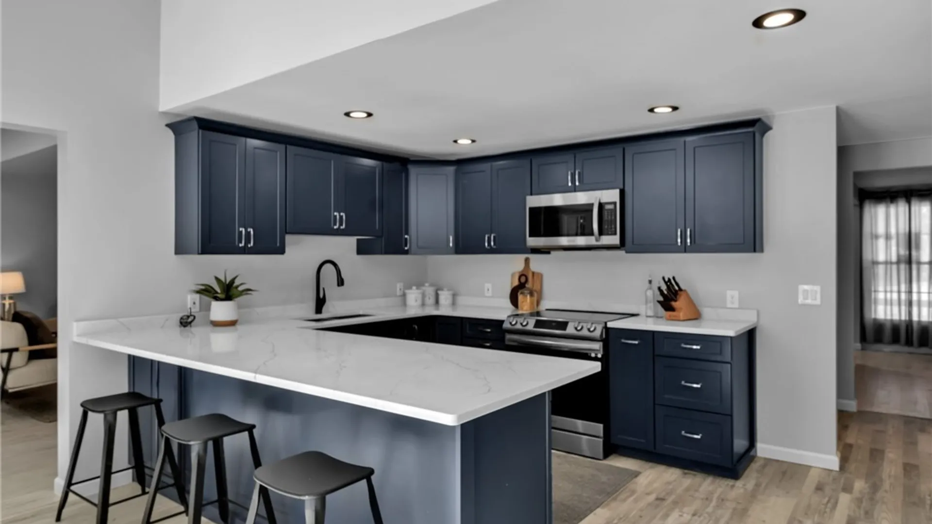 Property at 8135 Clarherst Drive, Clarence, NY 14051 12