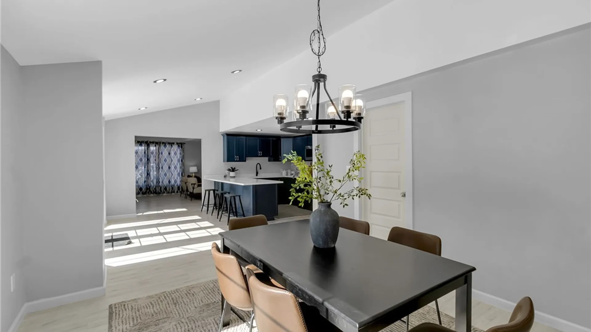 Property at 8135 Clarherst Drive, Clarence, NY 14051 18