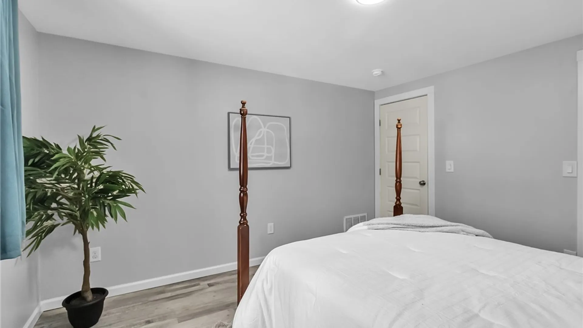 Property at 8135 Clarherst Drive, Clarence, NY 14051 37