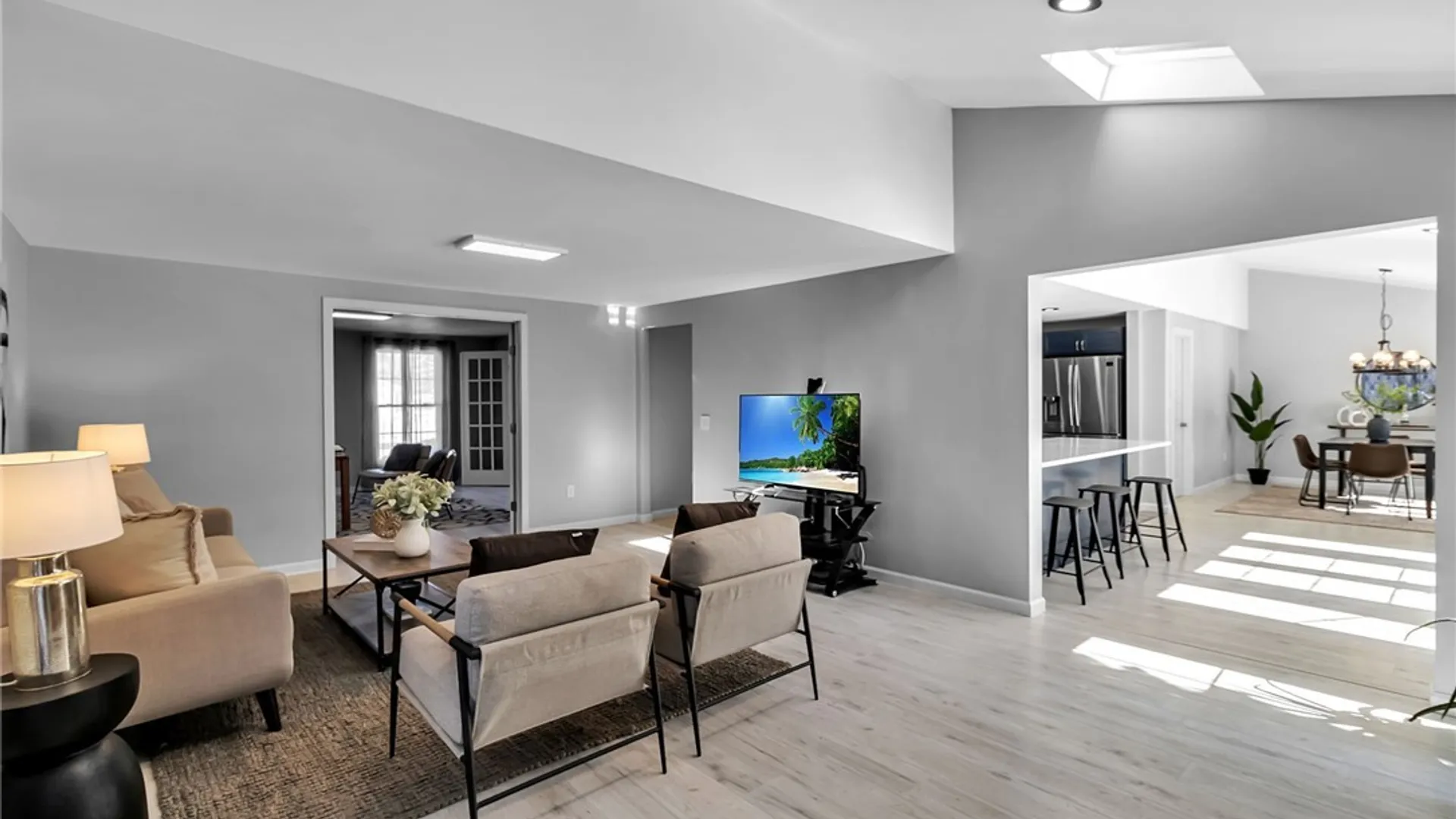 Property at 8135 Clarherst Drive, Clarence, NY 14051 9