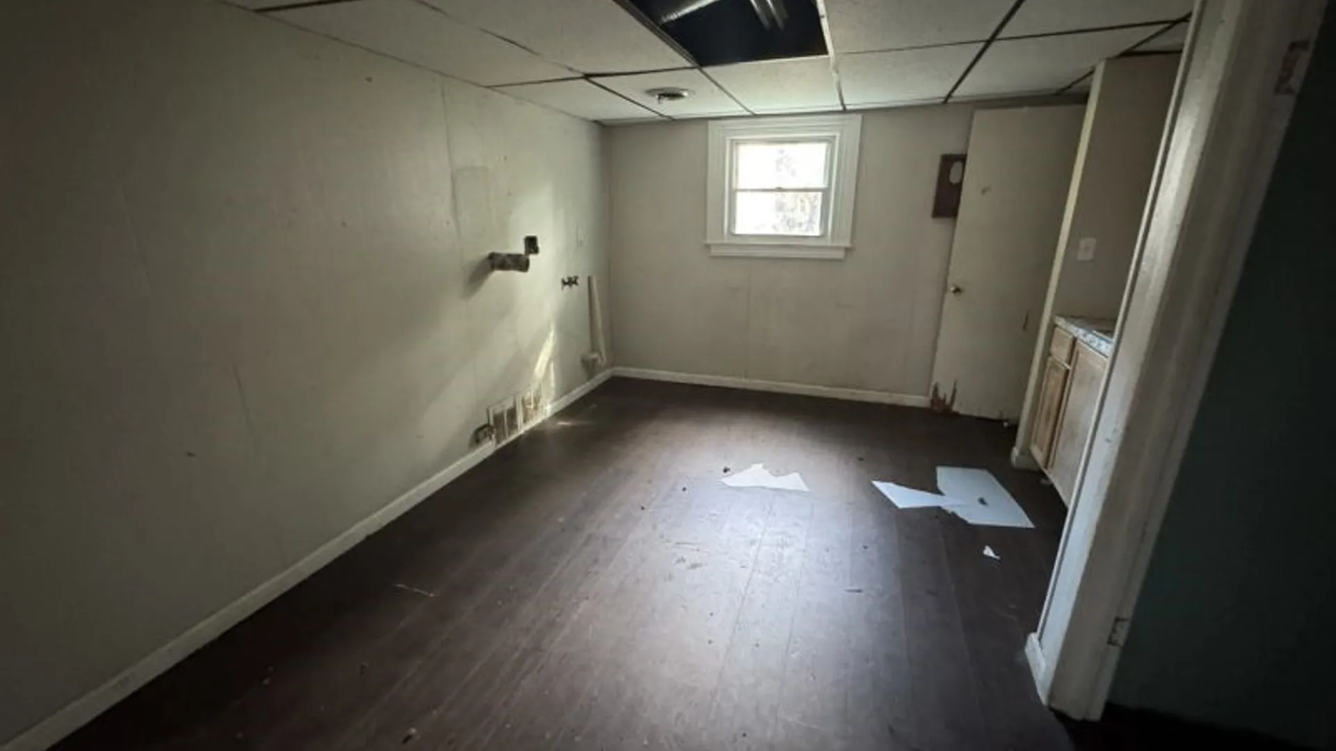 Property at 141 Pine Street, Lockport City, NY 14094 14