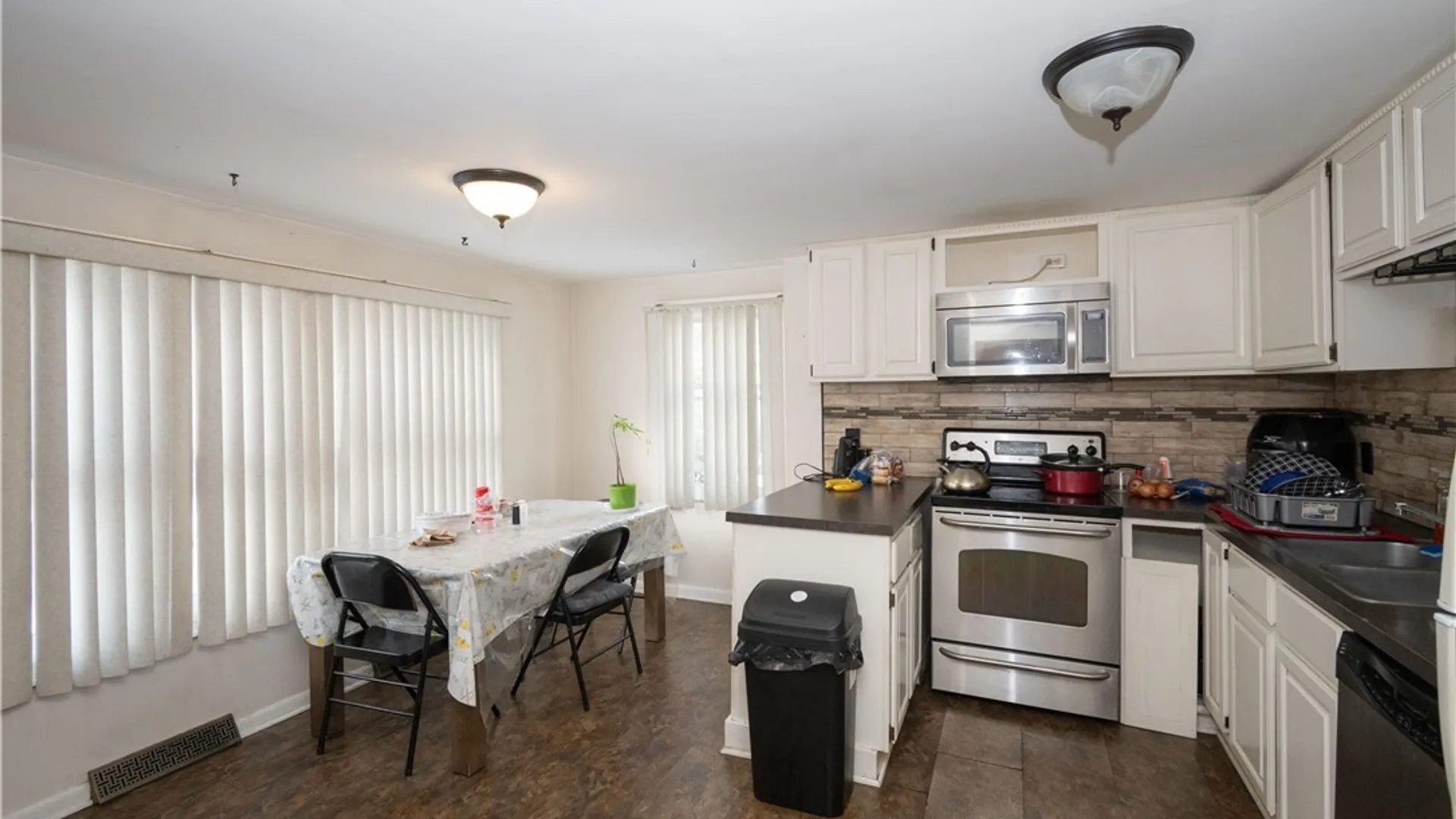 Property at 2129 JAMES Street, Syracuse, NY 13206 5