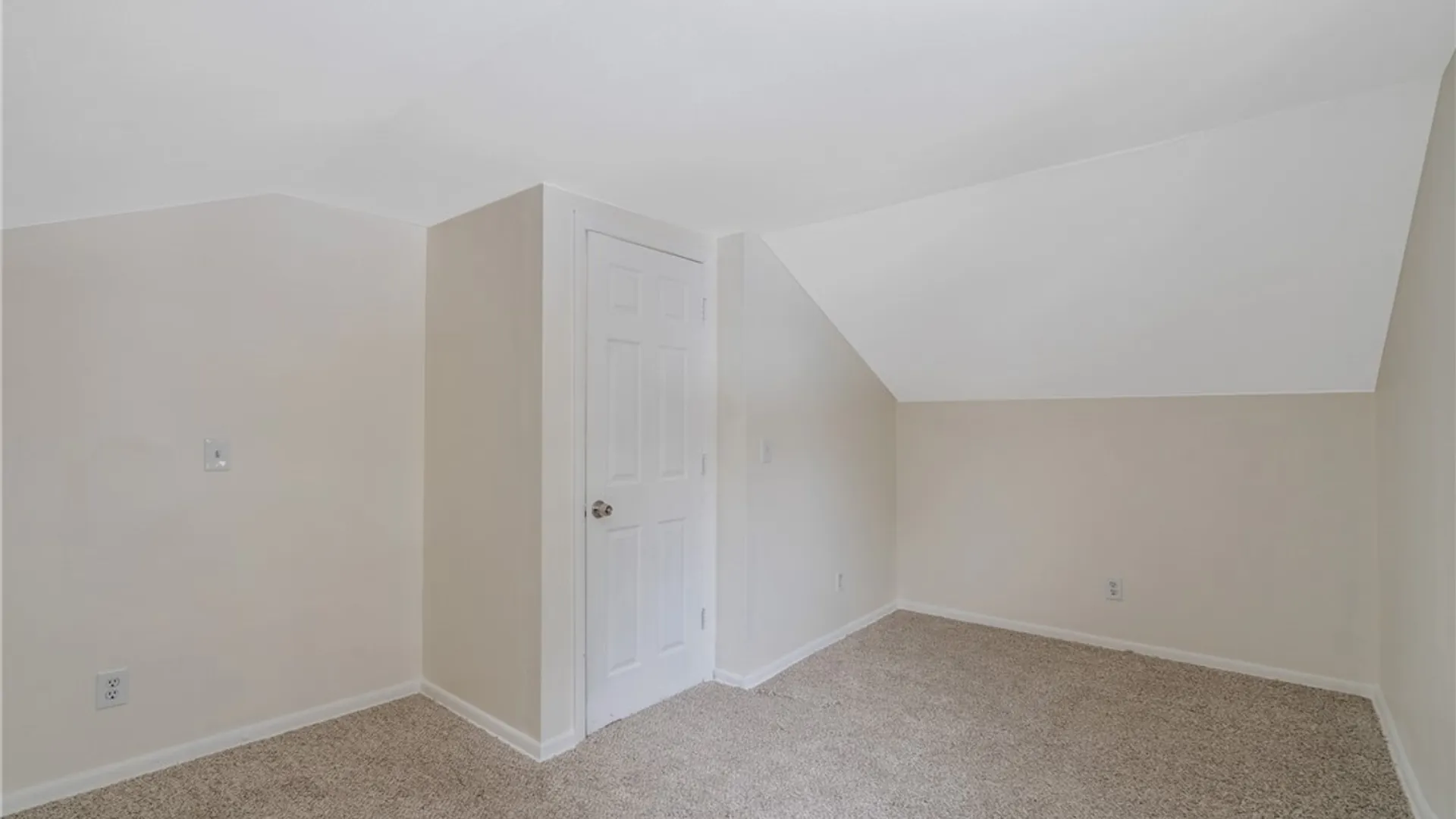 Property at 561 Main Street, Schroeppel, NY 13135 15