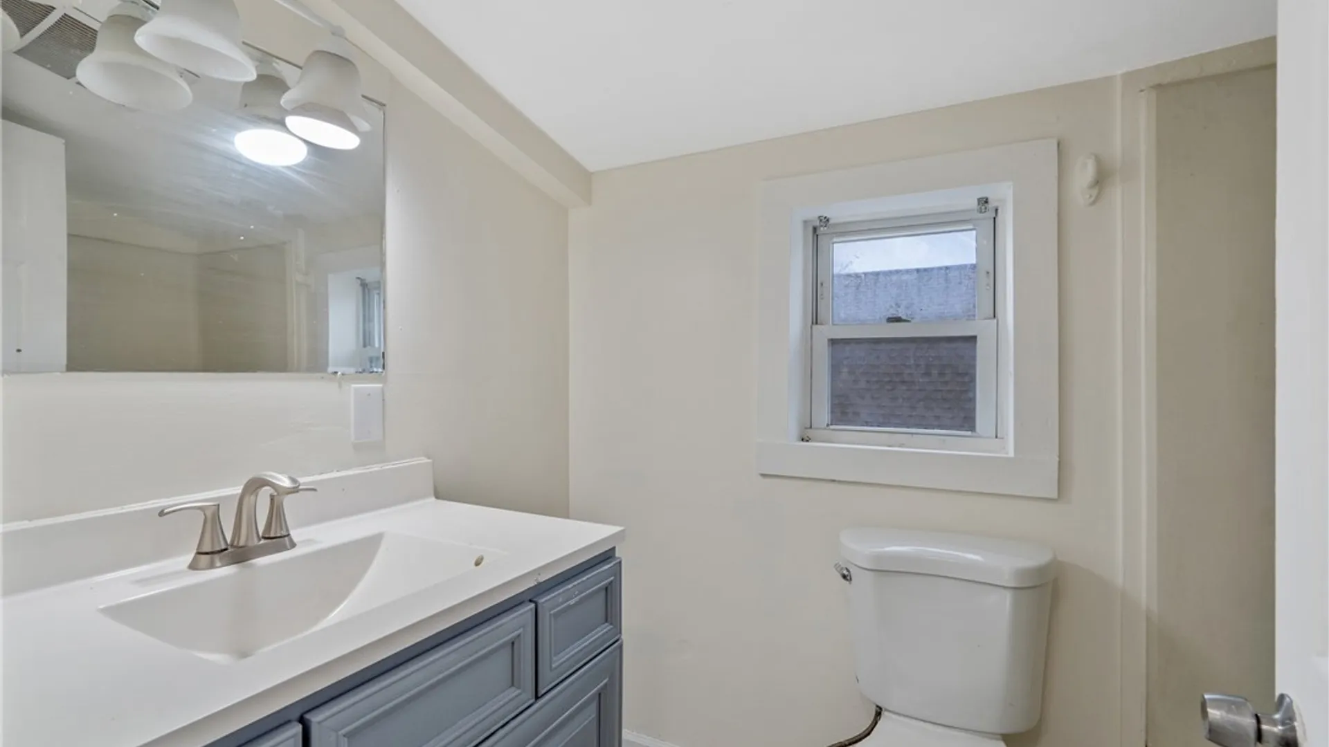 Property at 561 Main Street, Schroeppel, NY 13135 16