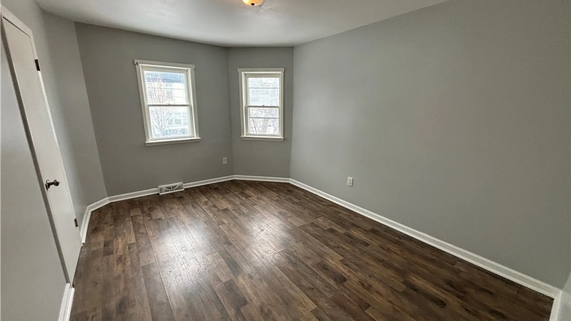 Property at 401 Park Street, Syracuse, NY 13203 8