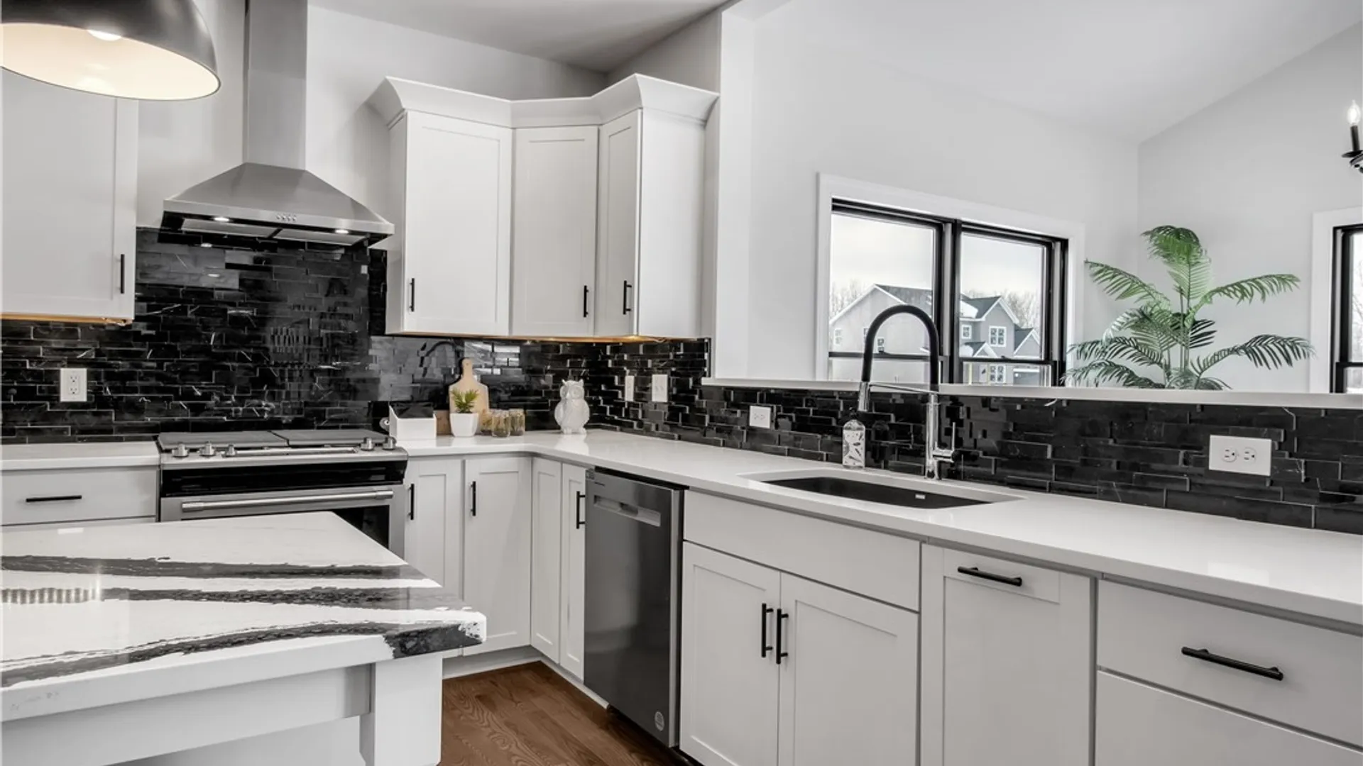 Property at 4 Streamsong Court, Amherst, NY 14051 8